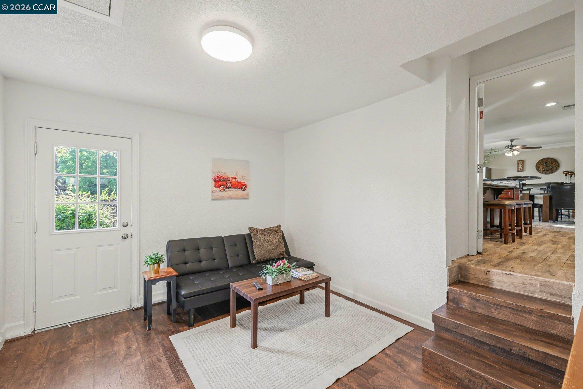 Detail Gallery Image 16 of 27 For 2035 Sherman Dr, Pleasant Hill,  CA 94523 - 4 Beds | 3 Baths