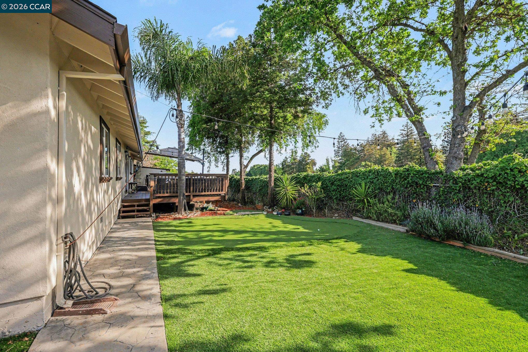 Detail Gallery Image 26 of 27 For 2035 Sherman Dr, Pleasant Hill,  CA 94523 - 4 Beds | 3 Baths