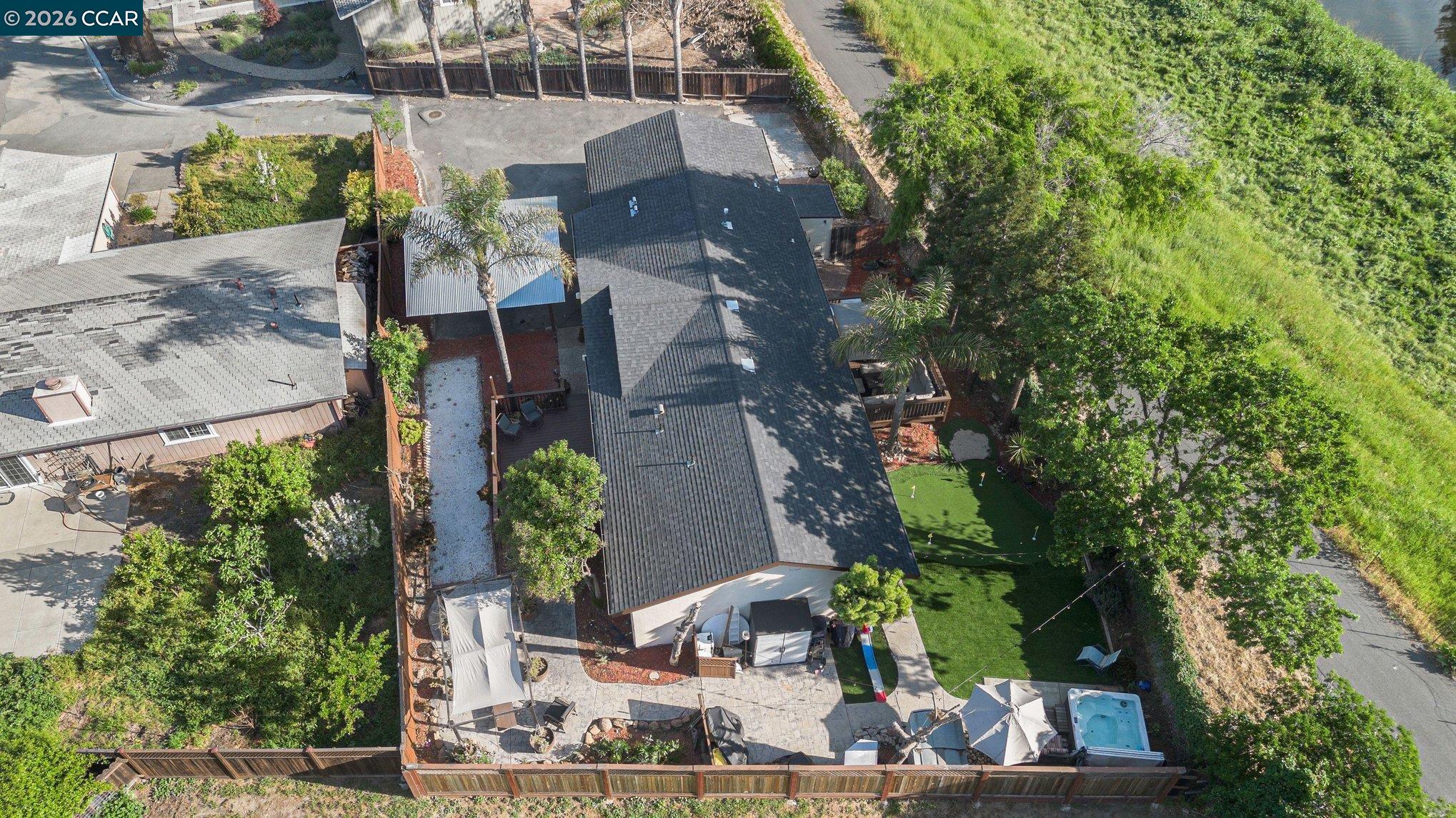 Detail Gallery Image 27 of 27 For 2035 Sherman Dr, Pleasant Hill,  CA 94523 - 4 Beds | 3 Baths