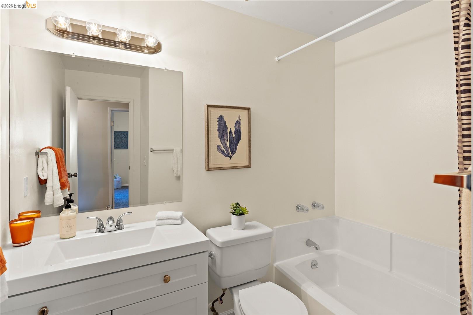 Detail Gallery Image 20 of 52 For 1144 Parkridge Dr, Richmond,  CA 94803 - 3 Beds | 2 Baths