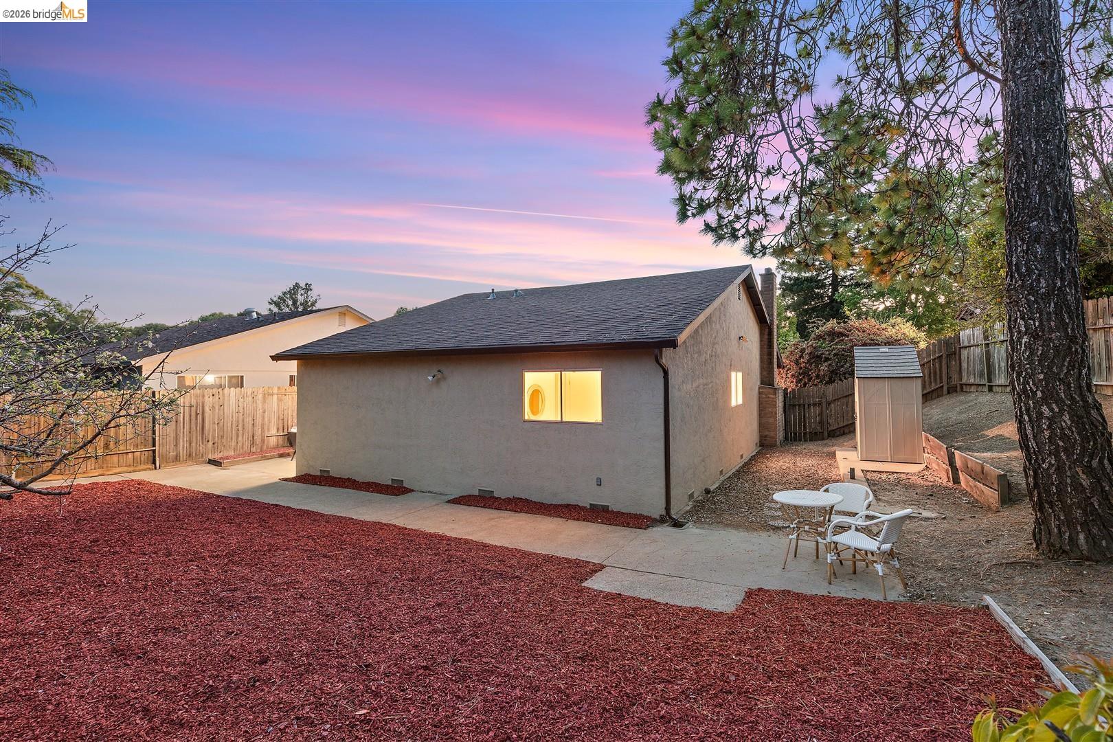 Detail Gallery Image 30 of 52 For 1144 Parkridge Dr, Richmond,  CA 94803 - 3 Beds | 2 Baths