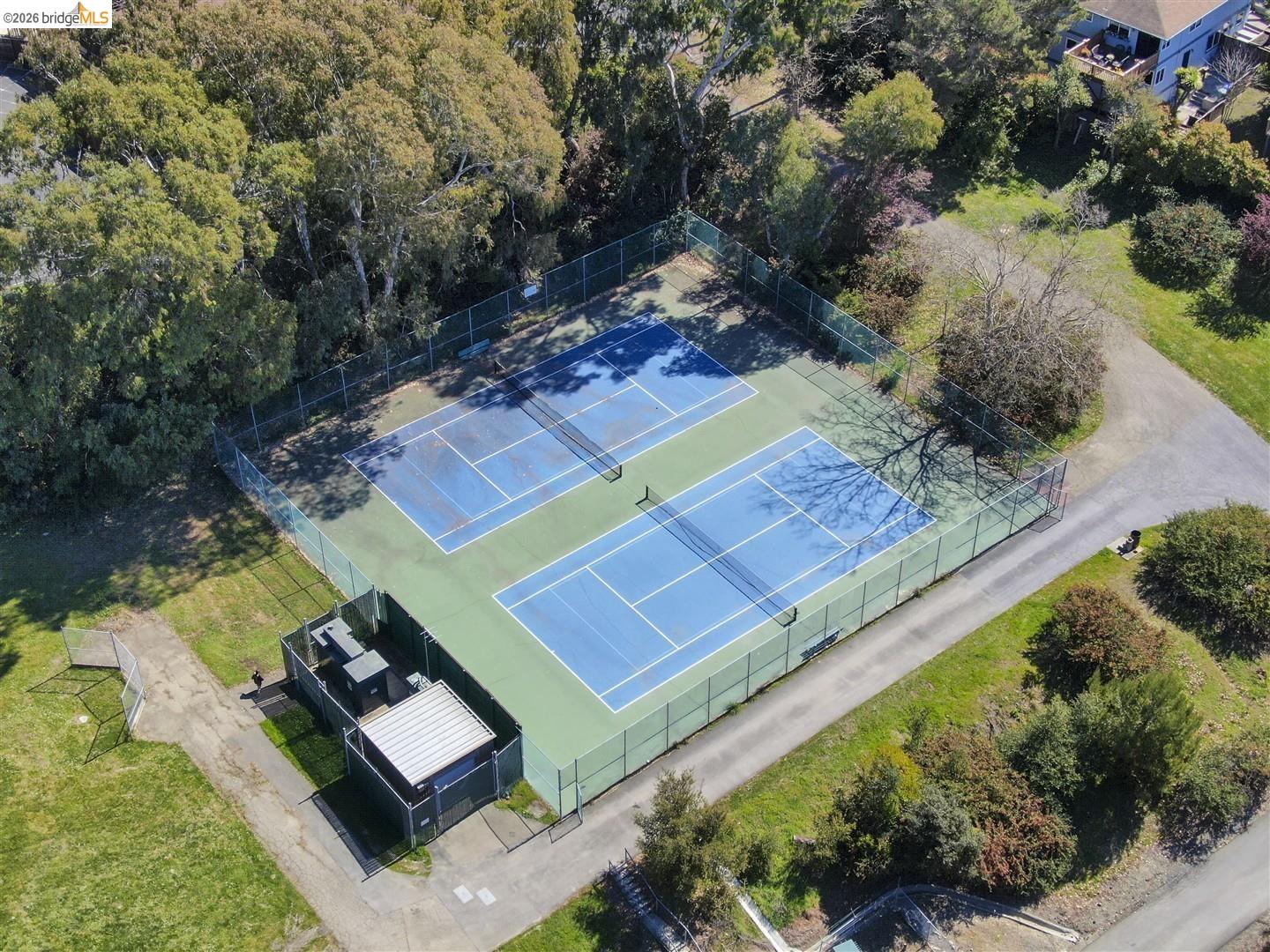 Detail Gallery Image 42 of 52 For 1144 Parkridge Dr, Richmond,  CA 94803 - 3 Beds | 2 Baths