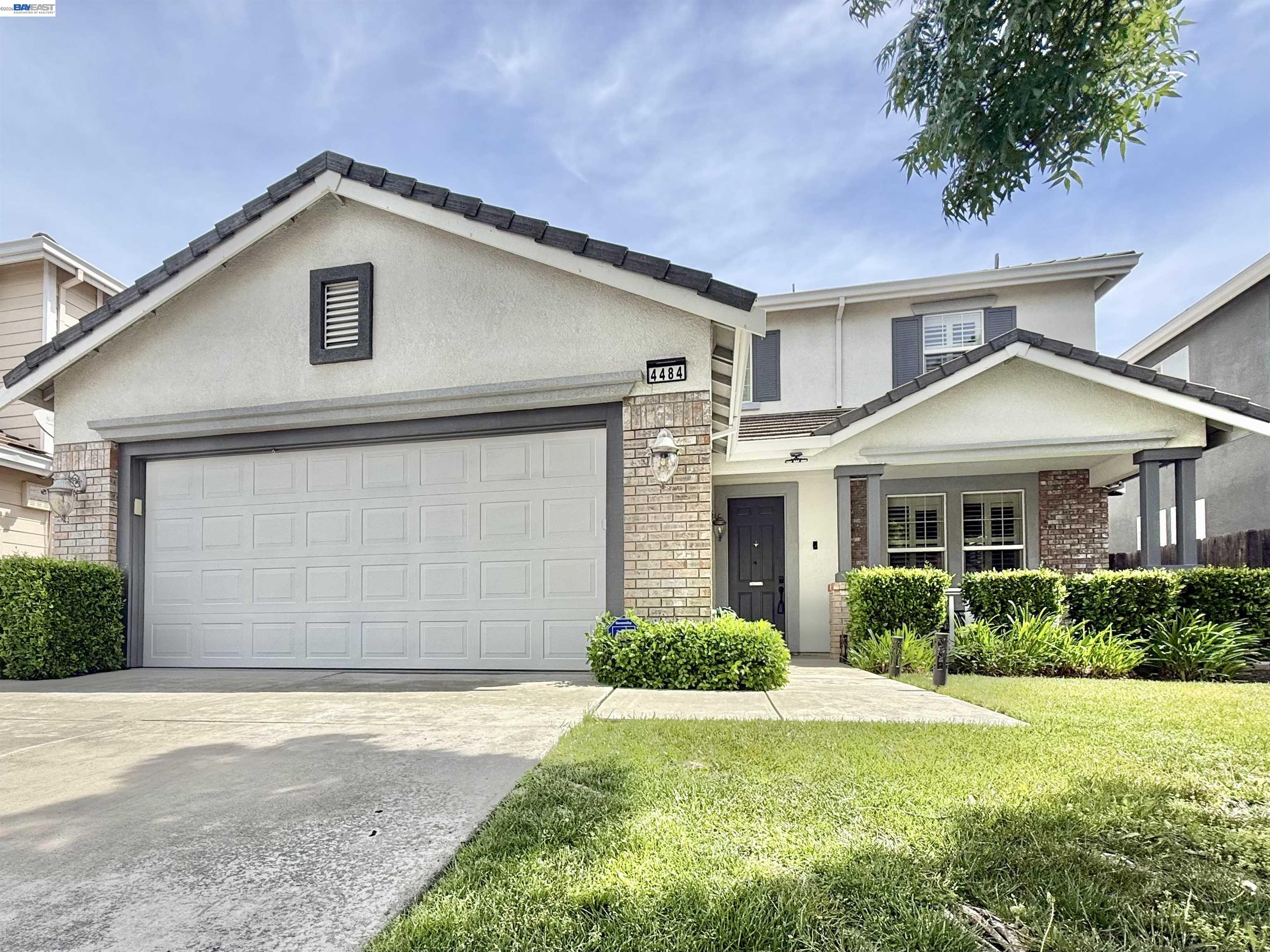 Front Image Thumbnail for BE41128749