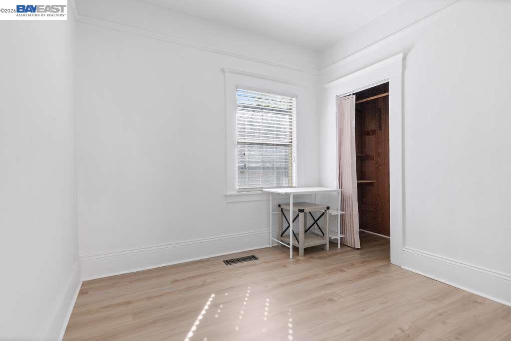 Detail Gallery Image 12 of 31 For 104 Denio St, Vallejo,  CA 94590 - 4 Beds | 2/1 Baths