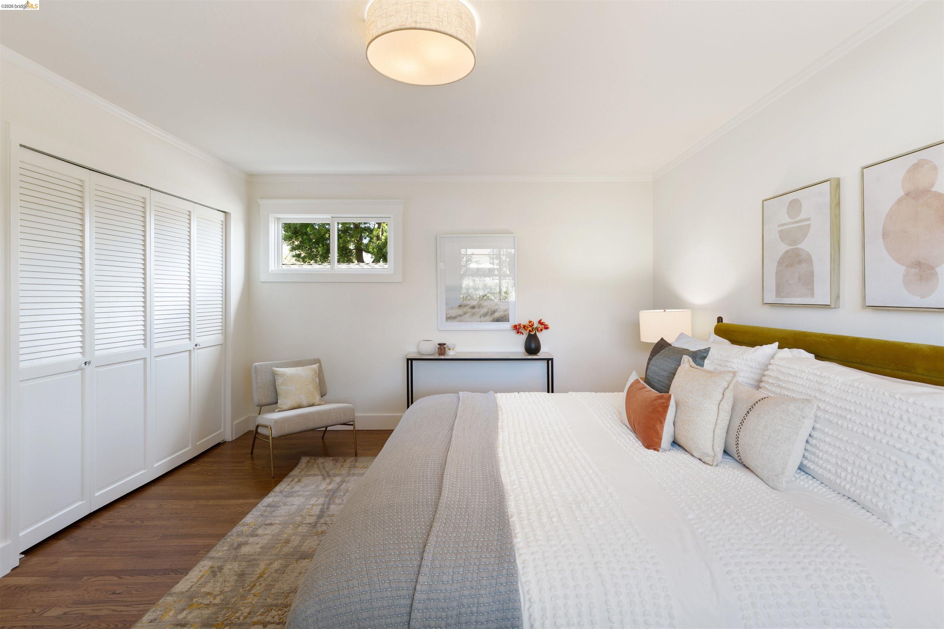 Detail Gallery Image 33 of 52 For 33 Ramona Ave, Oakland,  CA 94611 - 3 Beds | 2 Baths