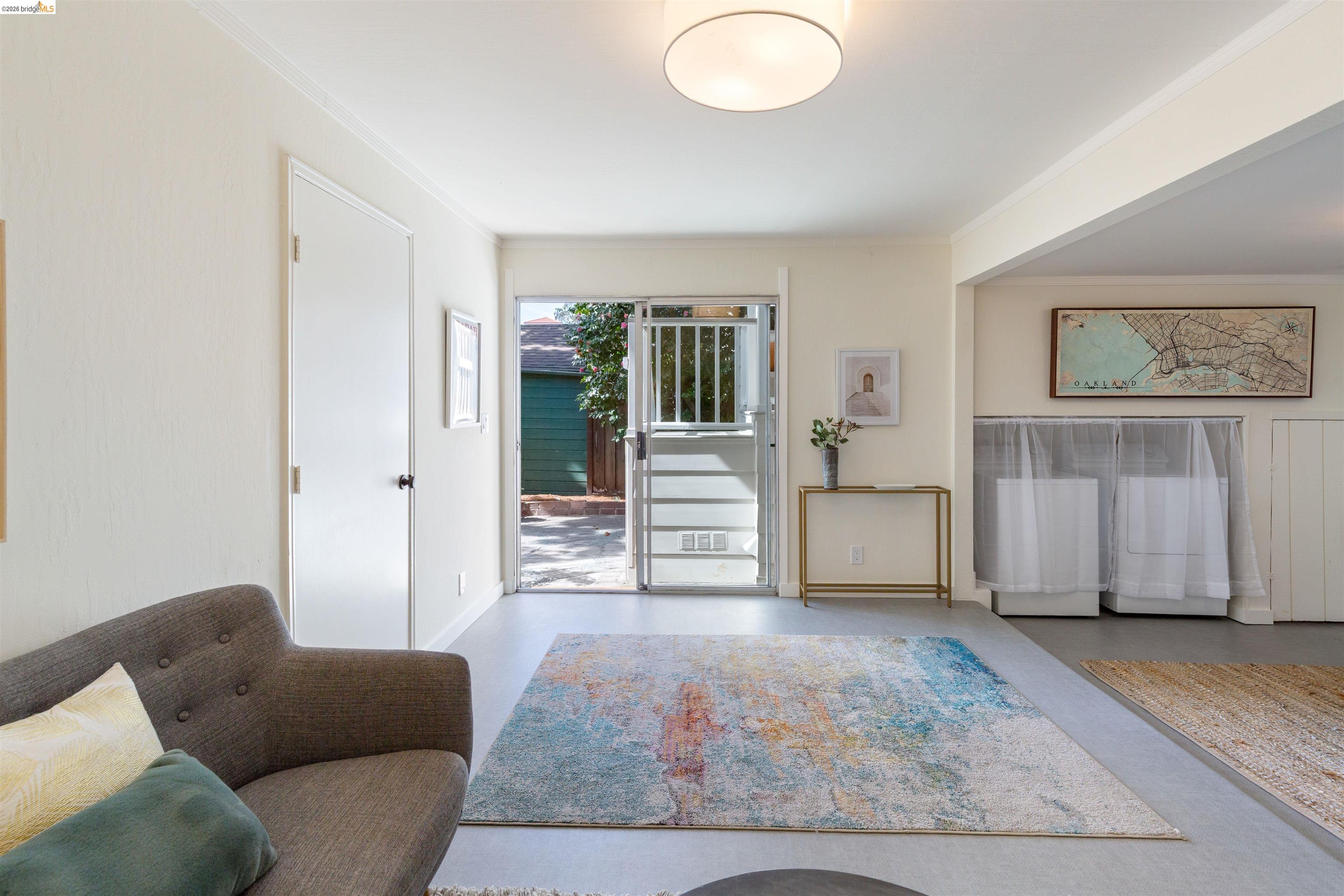 Detail Gallery Image 38 of 52 For 33 Ramona Ave, Oakland,  CA 94611 - 3 Beds | 2 Baths