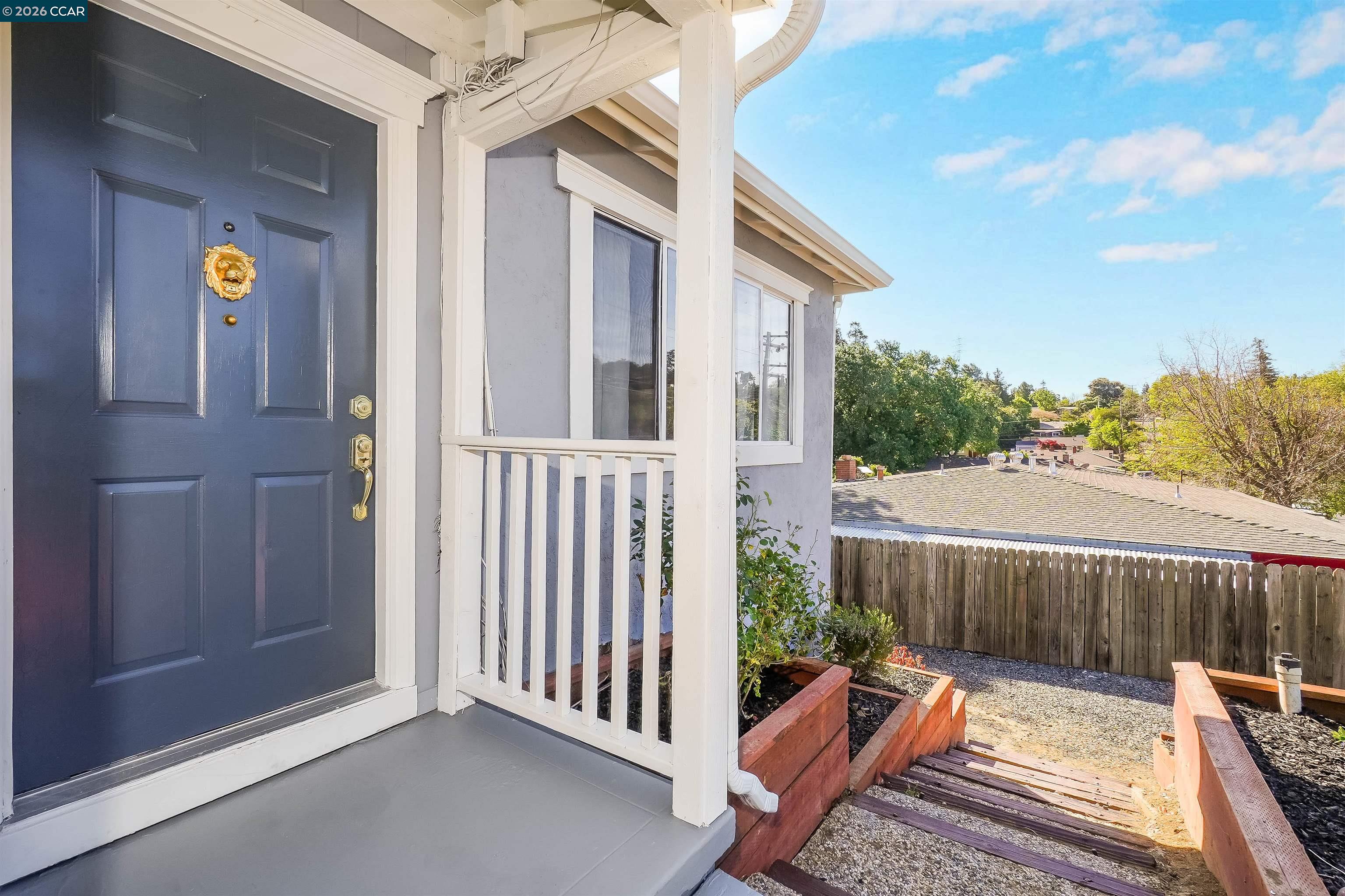 Detail Gallery Image 6 of 45 For 3121 Pine St, Martinez,  CA 94553 - 3 Beds | 1 Baths