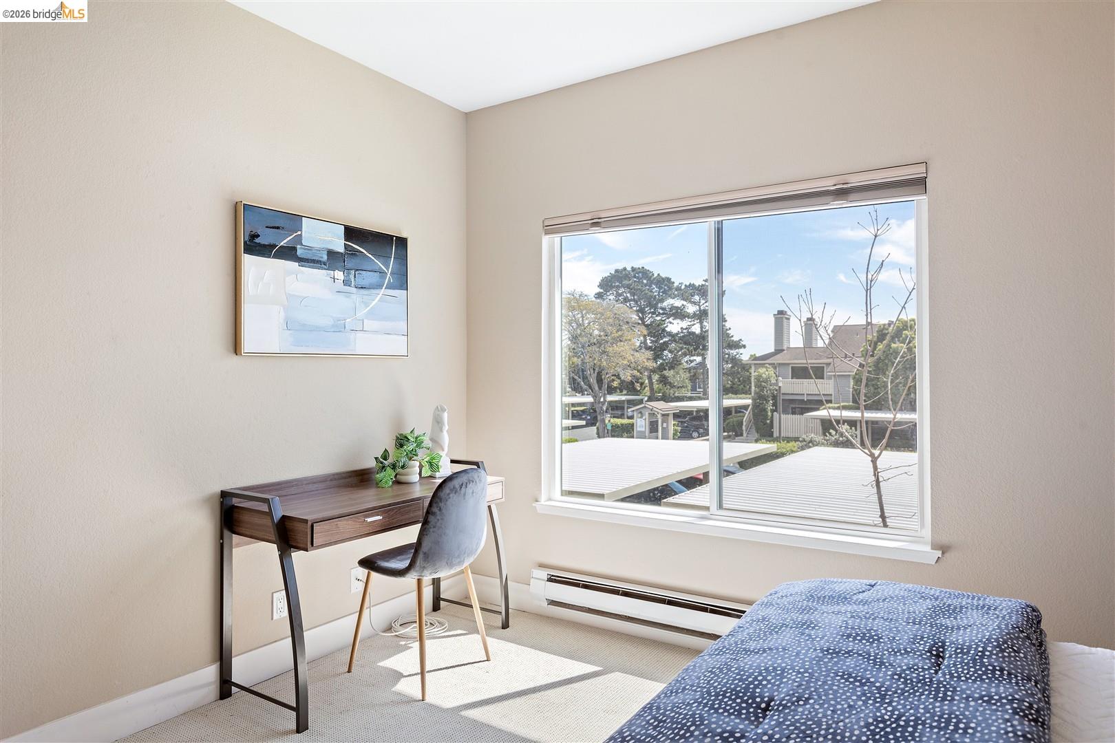Detail Gallery Image 16 of 53 For 220 Lakeshore Ct, Richmond,  CA 94804 - 2 Beds | 2 Baths