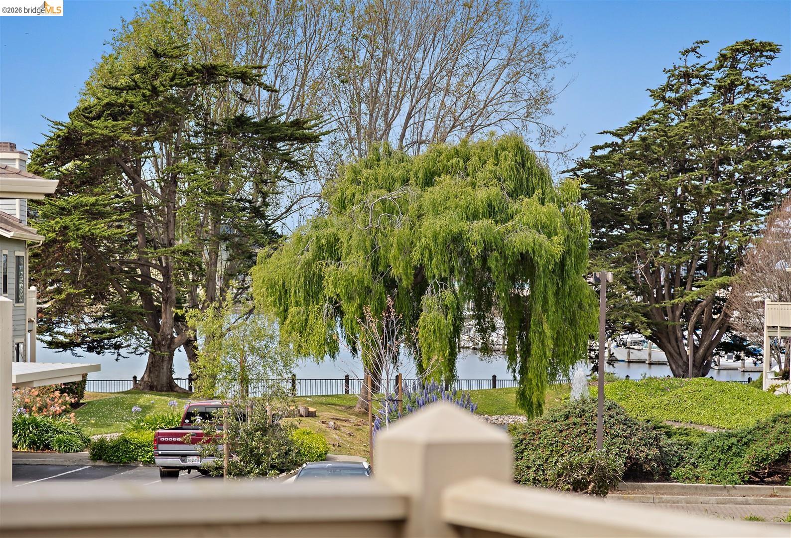 Detail Gallery Image 22 of 53 For 220 Lakeshore Ct, Richmond,  CA 94804 - 2 Beds | 2 Baths