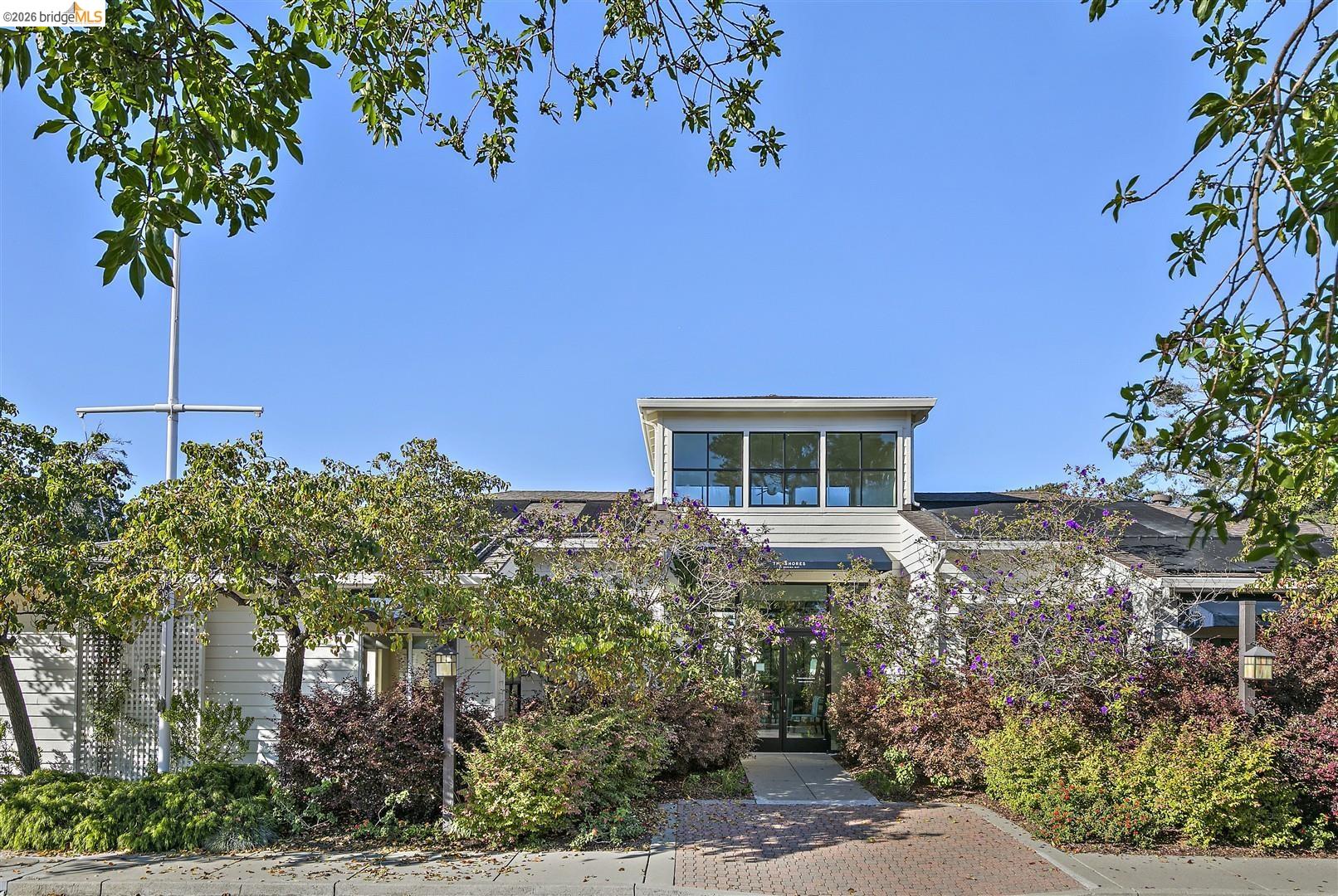 Detail Gallery Image 37 of 53 For 220 Lakeshore Ct, Richmond,  CA 94804 - 2 Beds | 2 Baths