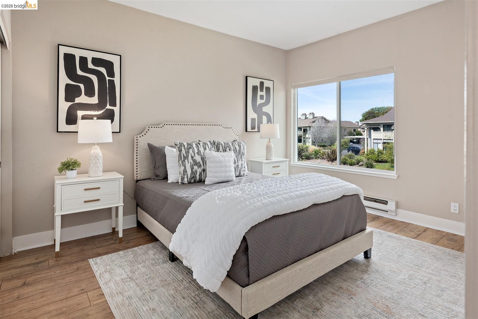 Detail Gallery Image 10 of 53 For 220 Lakeshore Ct, Richmond,  CA 94804 - 2 Beds | 2 Baths