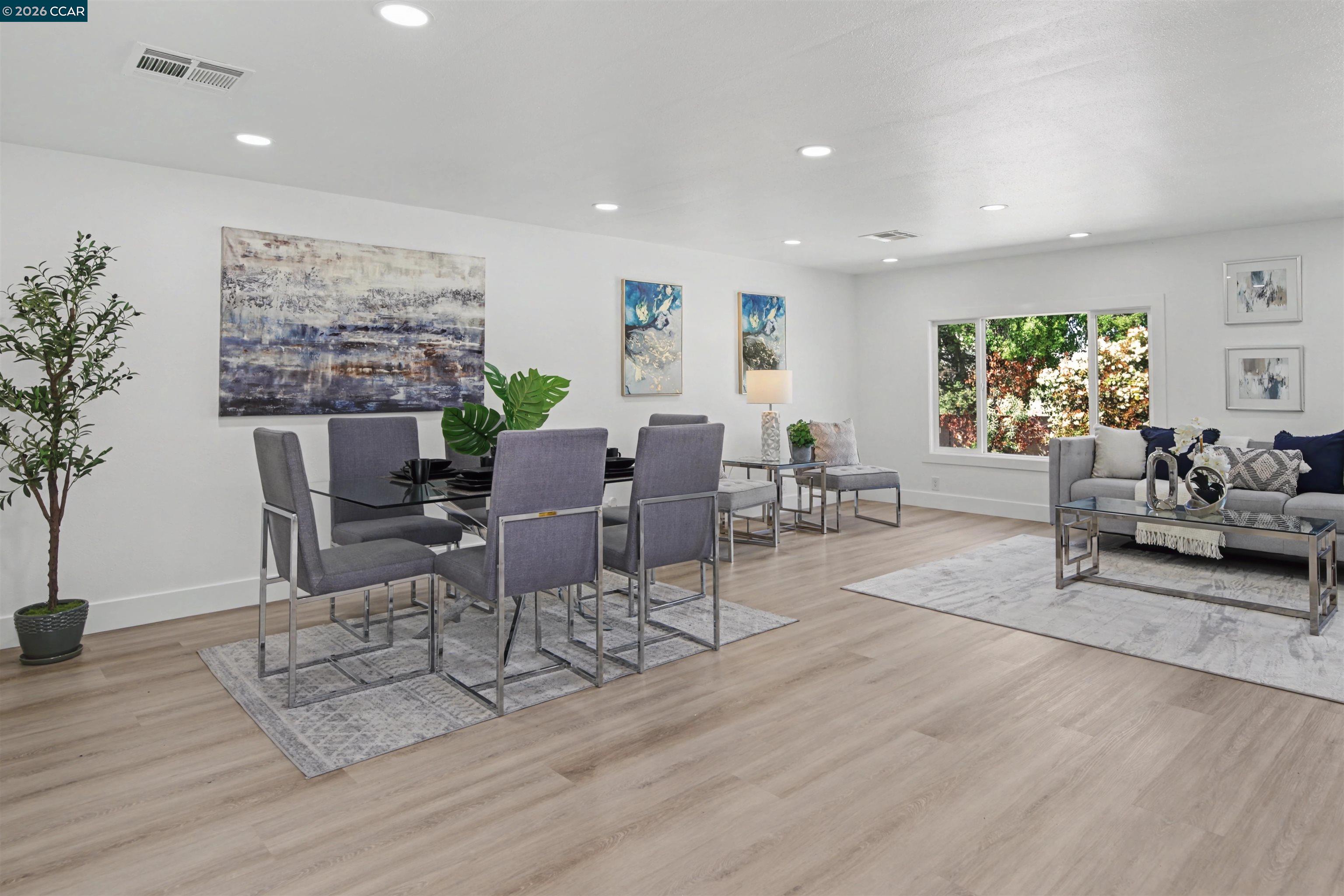 Detail Gallery Image 15 of 40 For 301 Avenida Flores, Pacheco,  CA 94553 - 3 Beds | 2 Baths