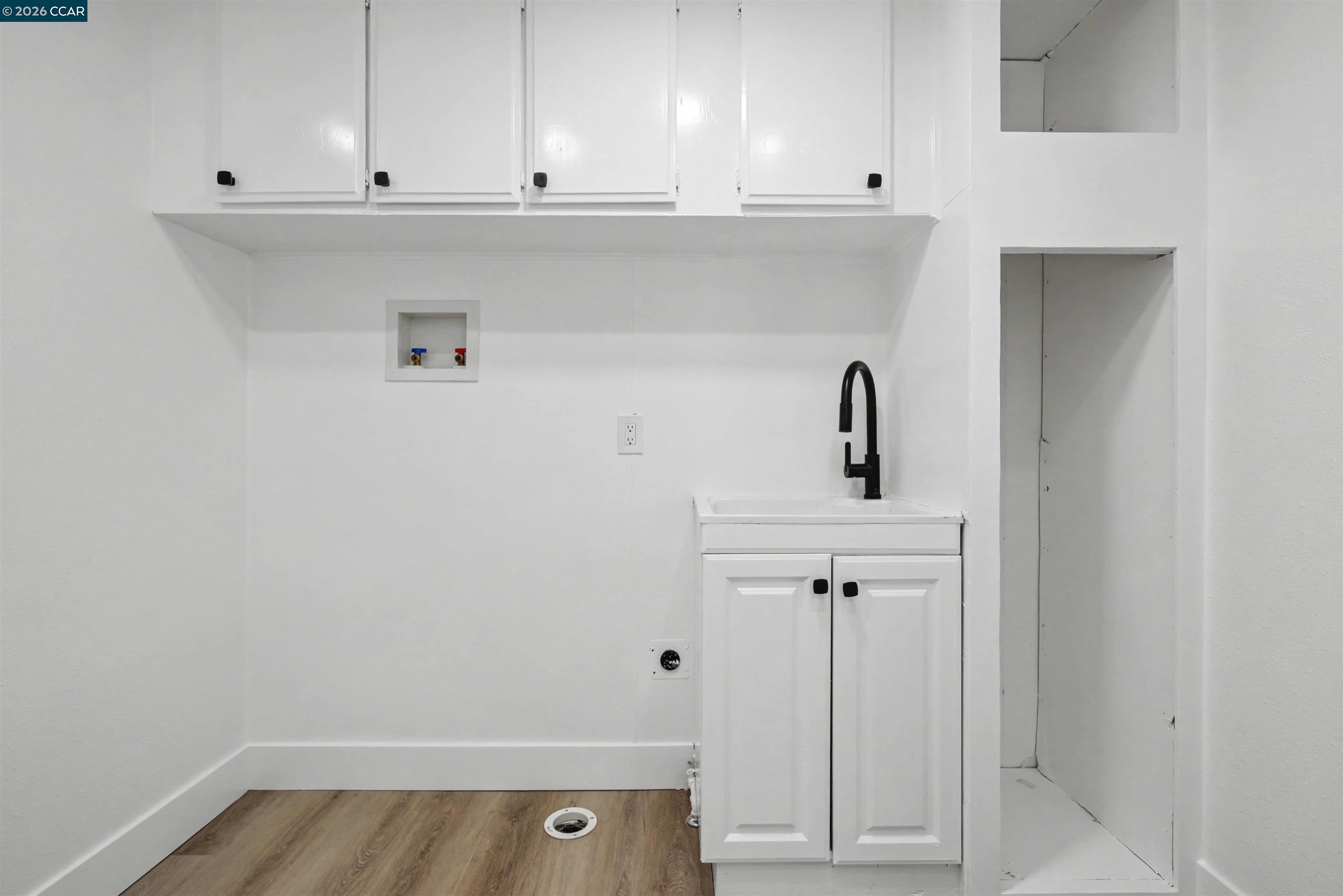 Detail Gallery Image 28 of 40 For 301 Avenida Flores, Pacheco,  CA 94553 - 3 Beds | 2 Baths