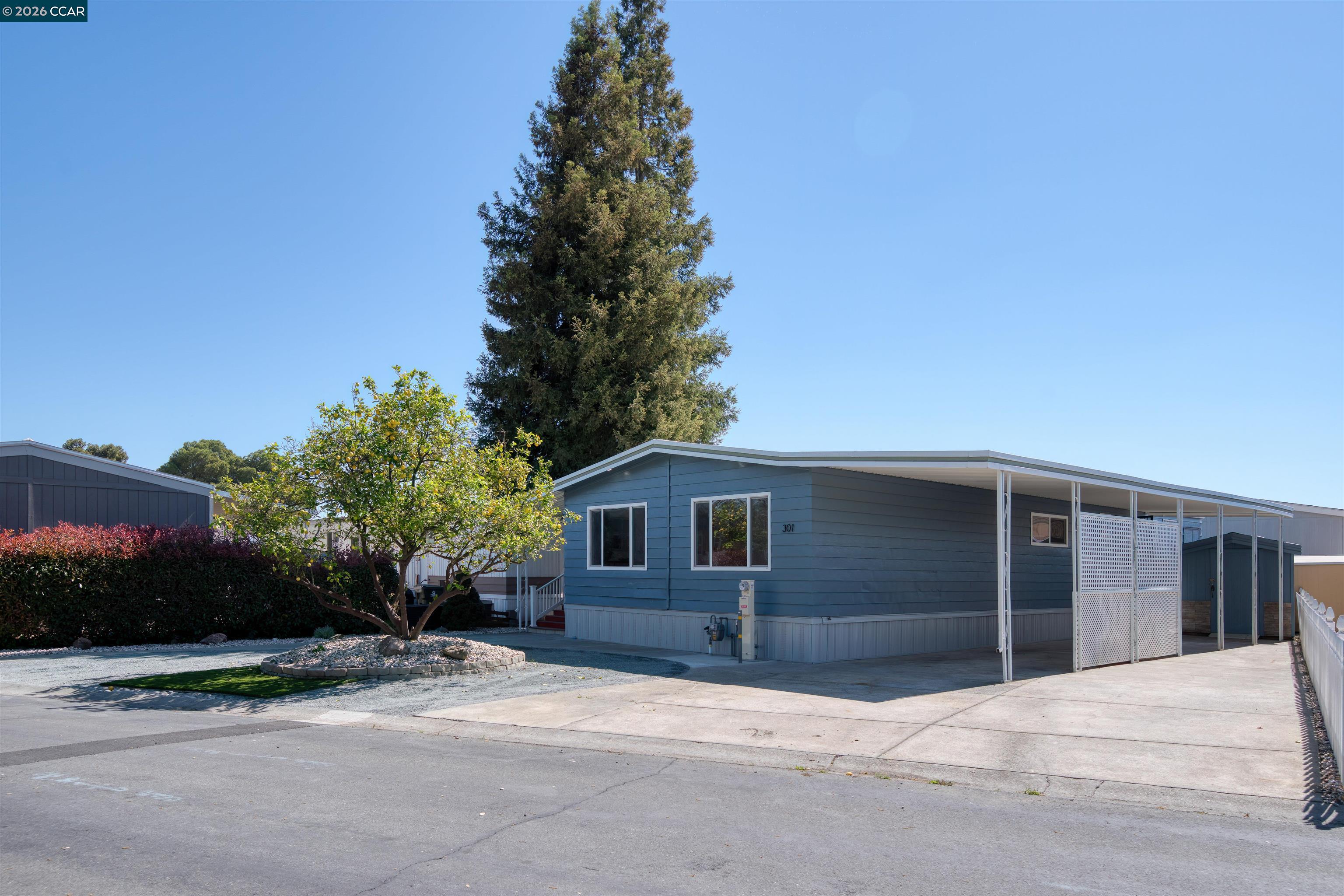 Detail Gallery Image 7 of 40 For 301 Avenida Flores, Pacheco,  CA 94553 - 3 Beds | 2 Baths