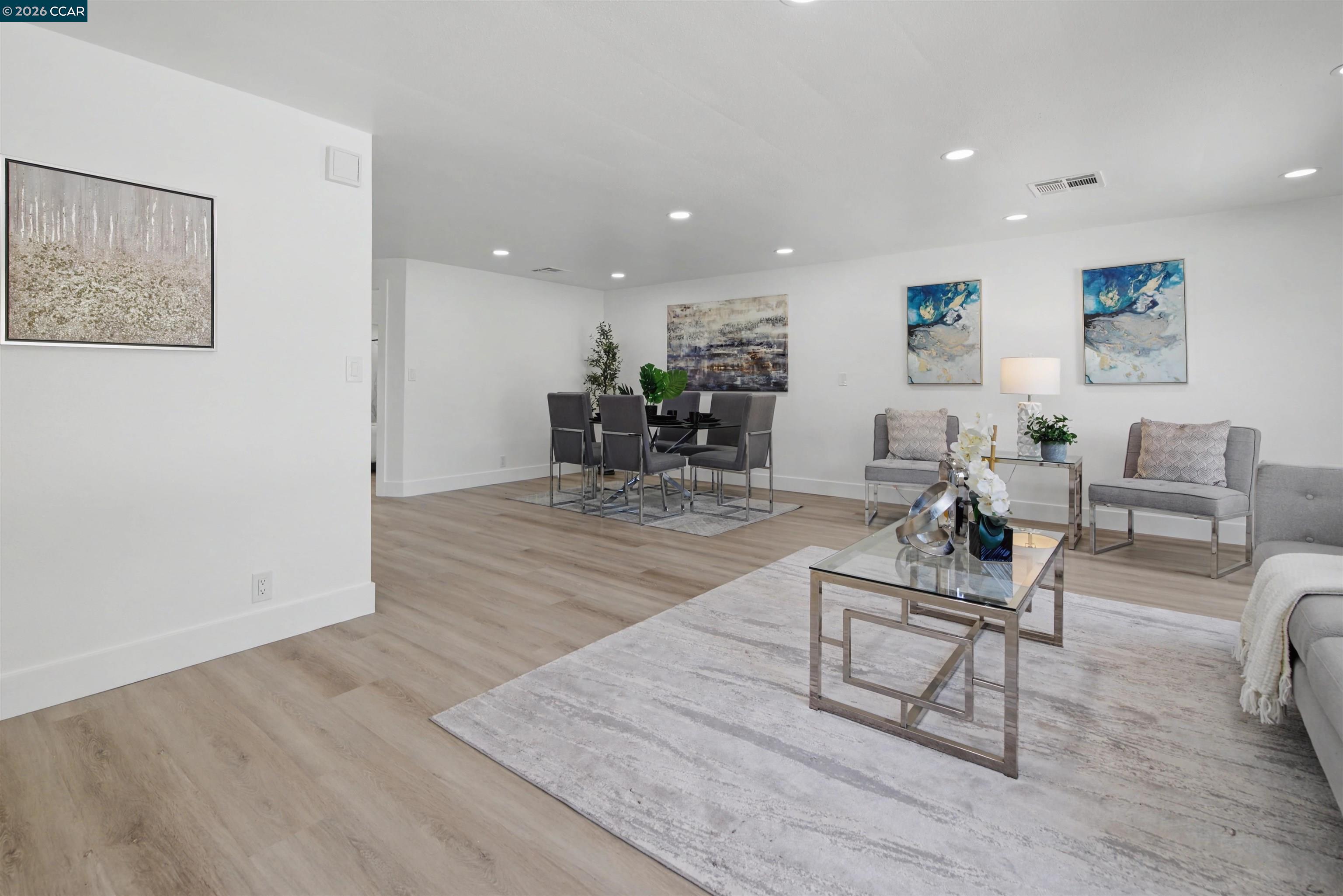 Detail Gallery Image 8 of 40 For 301 Avenida Flores, Pacheco,  CA 94553 - 3 Beds | 2 Baths