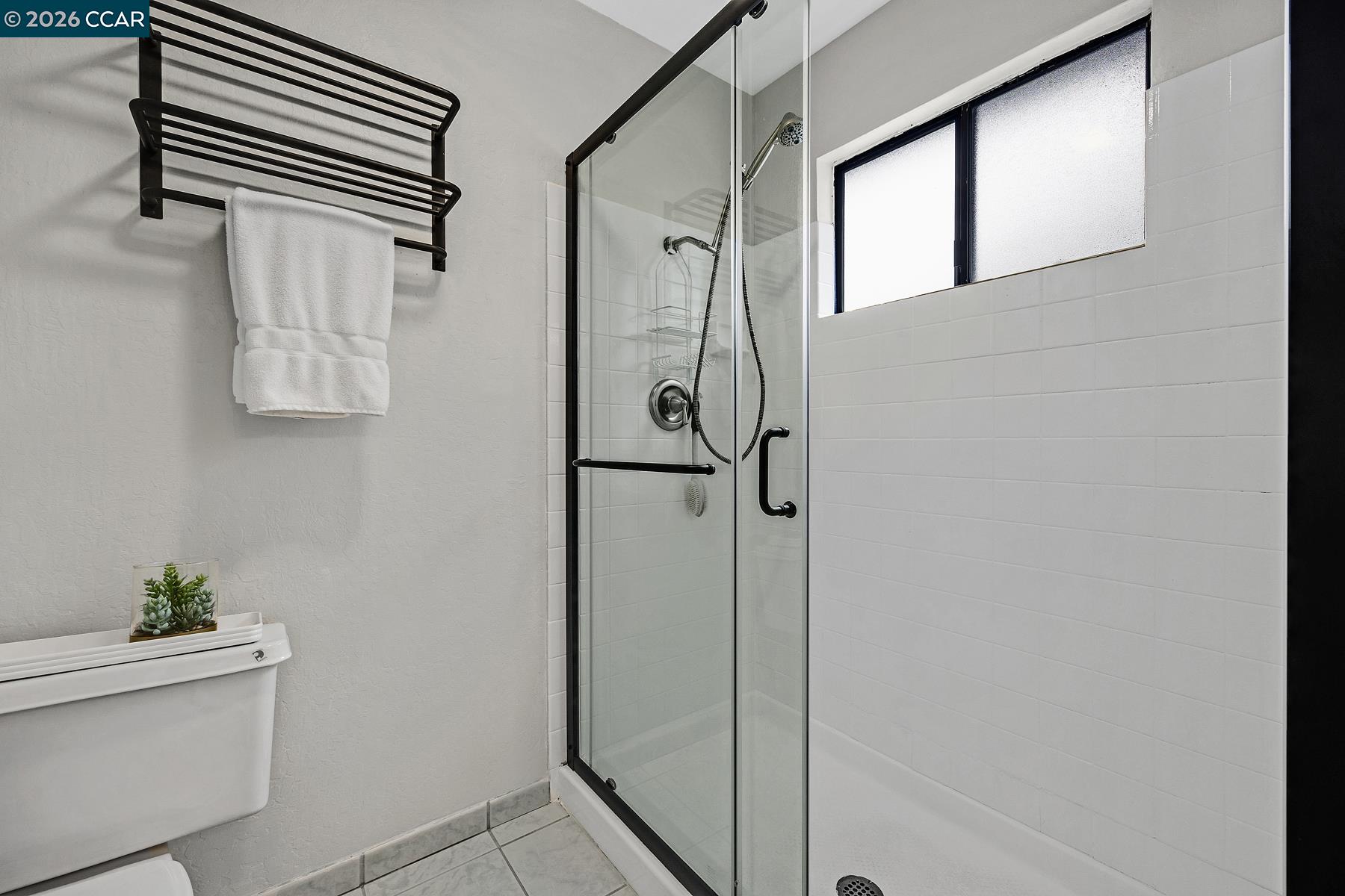 Photo #17: 41128758 Listing: Photo #17