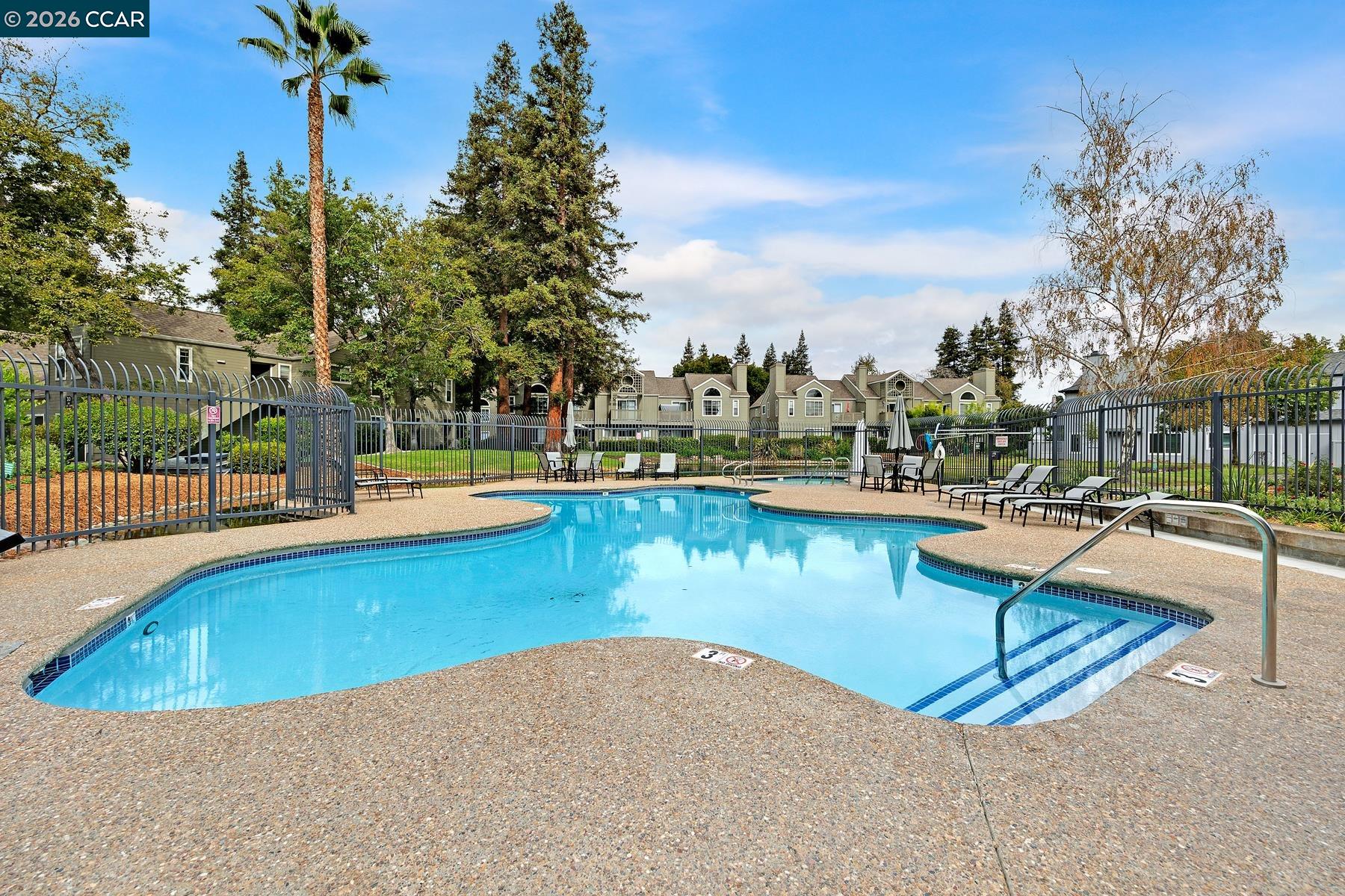 Photo #24: 41128758 Listing: Photo #24