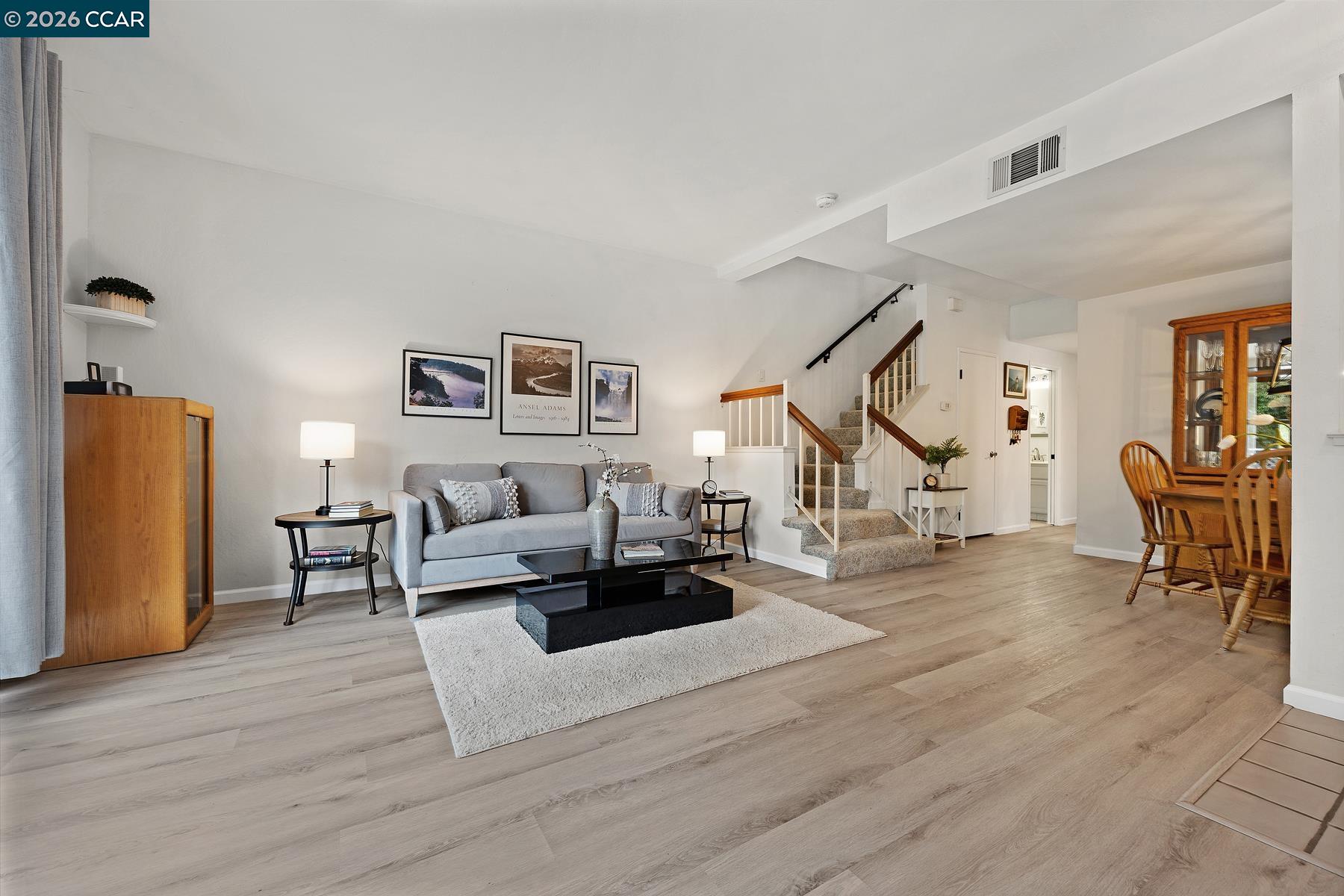 Photo #8: 41128758 Listing: Photo #8