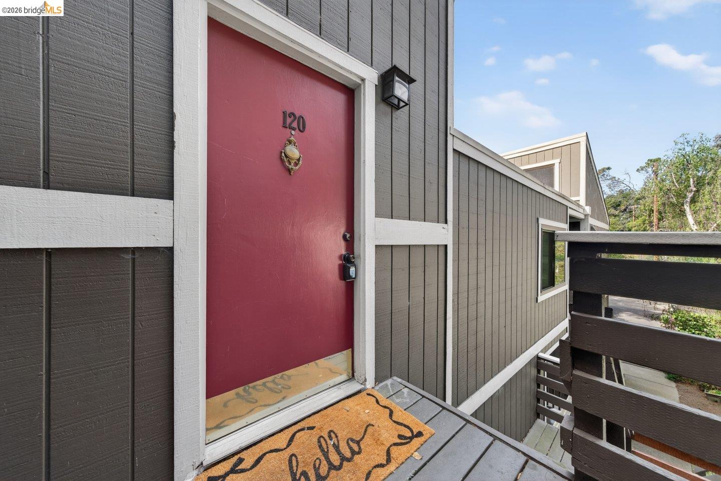 Photo #2: 41128761 Listing: Photo #2