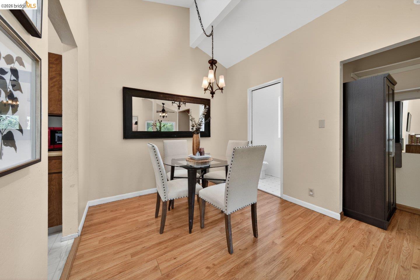 Photo #12: 41128761 Listing: Photo #12