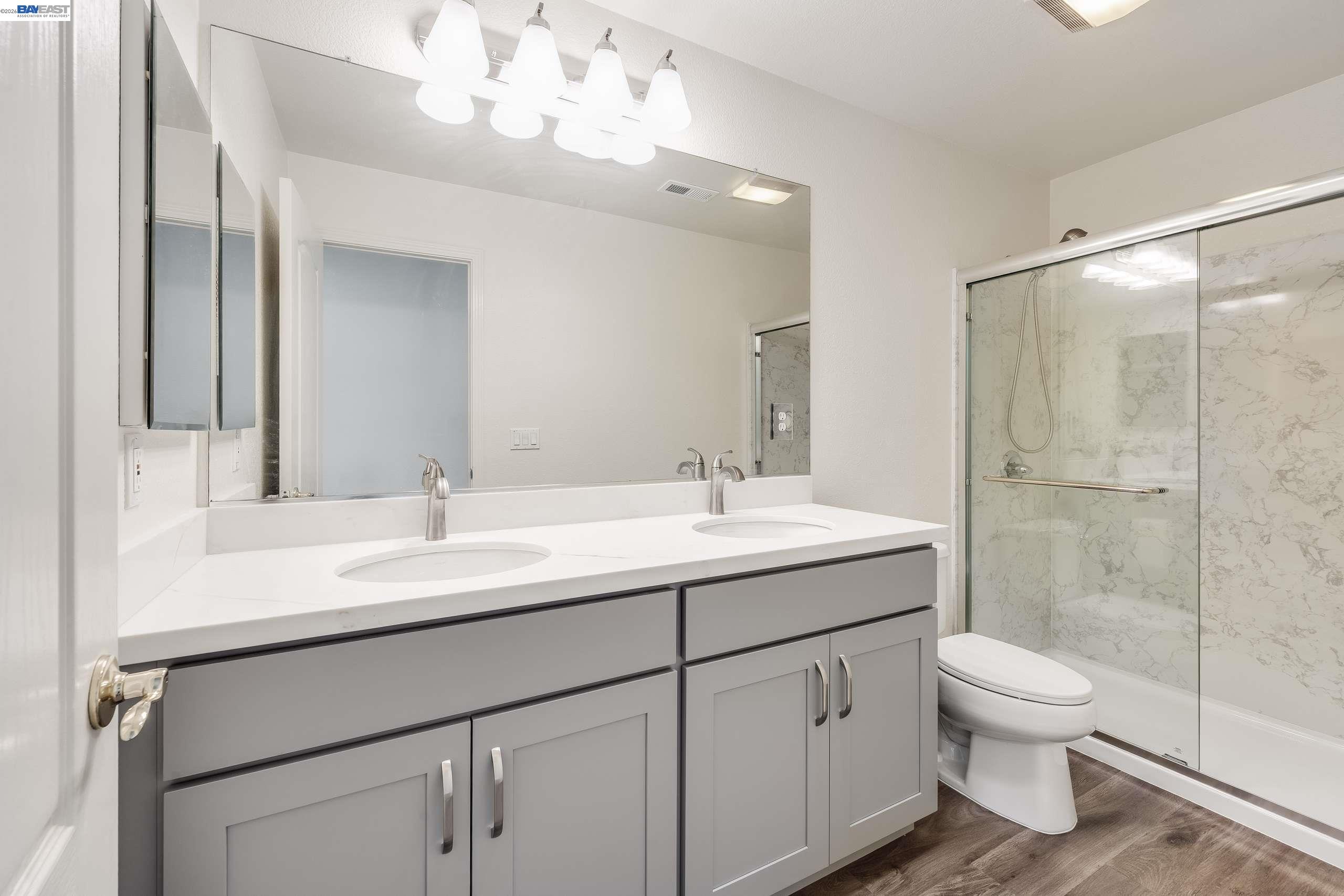 Detail Gallery Image 16 of 40 For 2295 Regatta Way, San Leandro,  CA 94579 - 4 Beds | 2/1 Baths