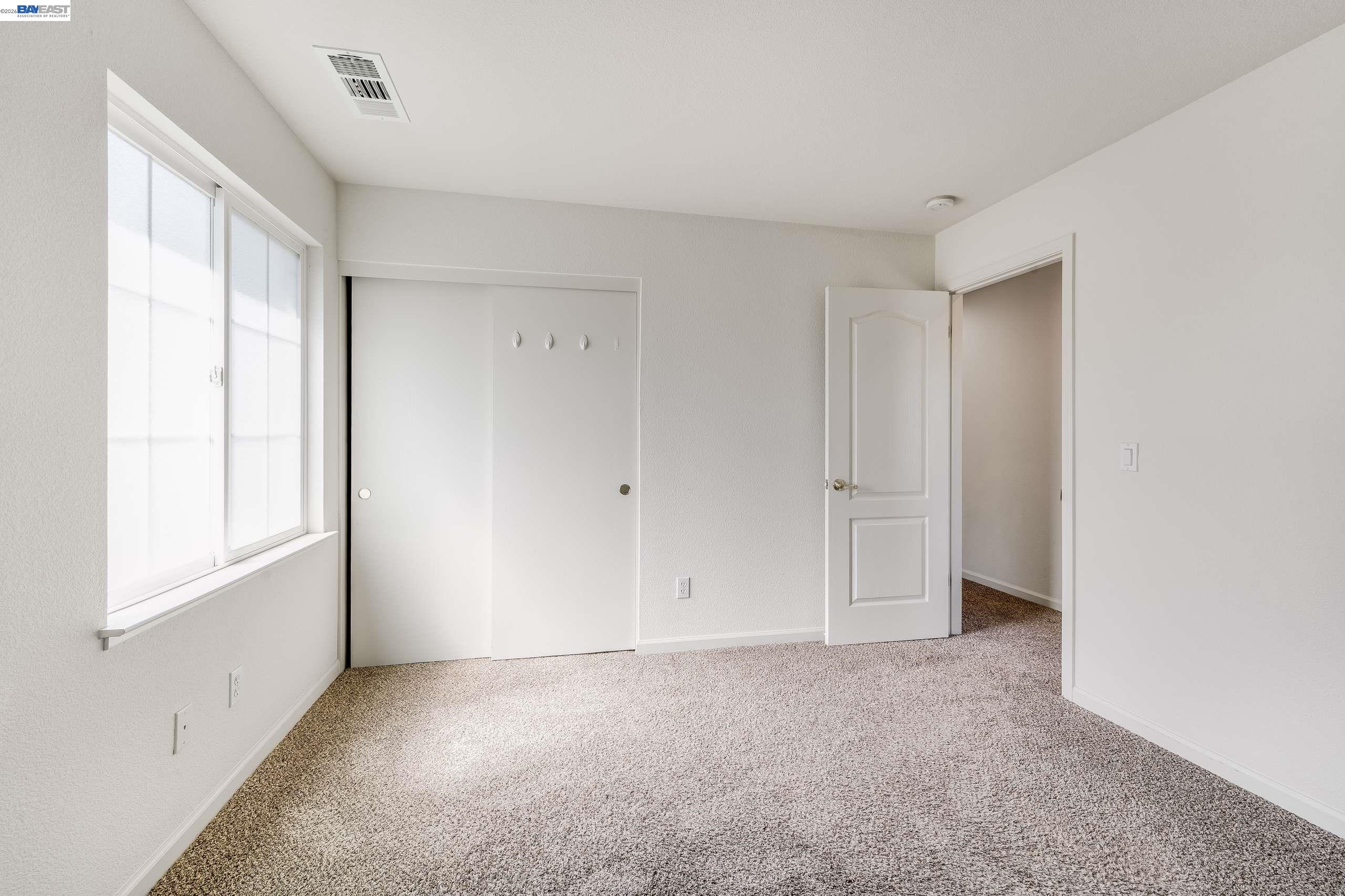 Detail Gallery Image 22 of 40 For 2295 Regatta Way, San Leandro,  CA 94579 - 4 Beds | 2/1 Baths