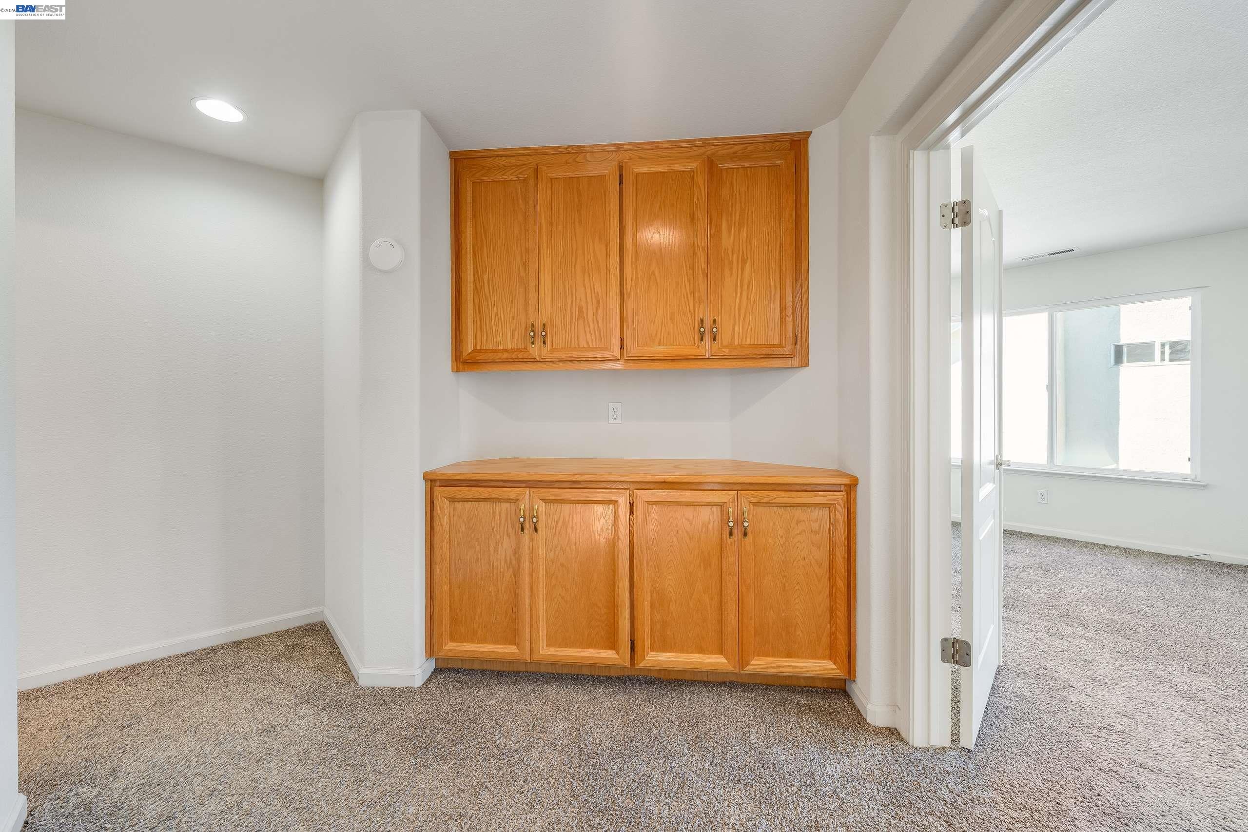 Detail Gallery Image 23 of 40 For 2295 Regatta Way, San Leandro,  CA 94579 - 4 Beds | 2/1 Baths