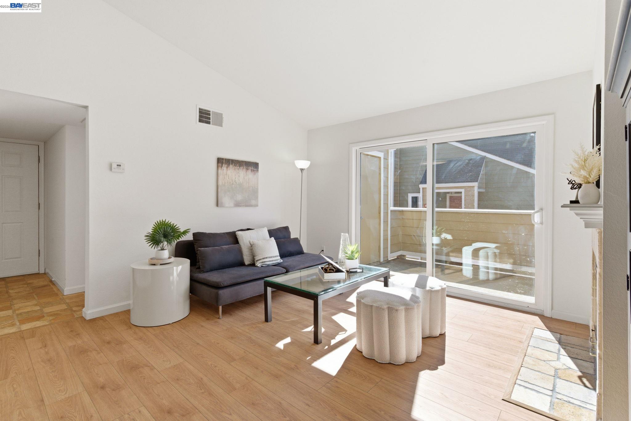 Photo #12: 41128767 Listing: Photo #12