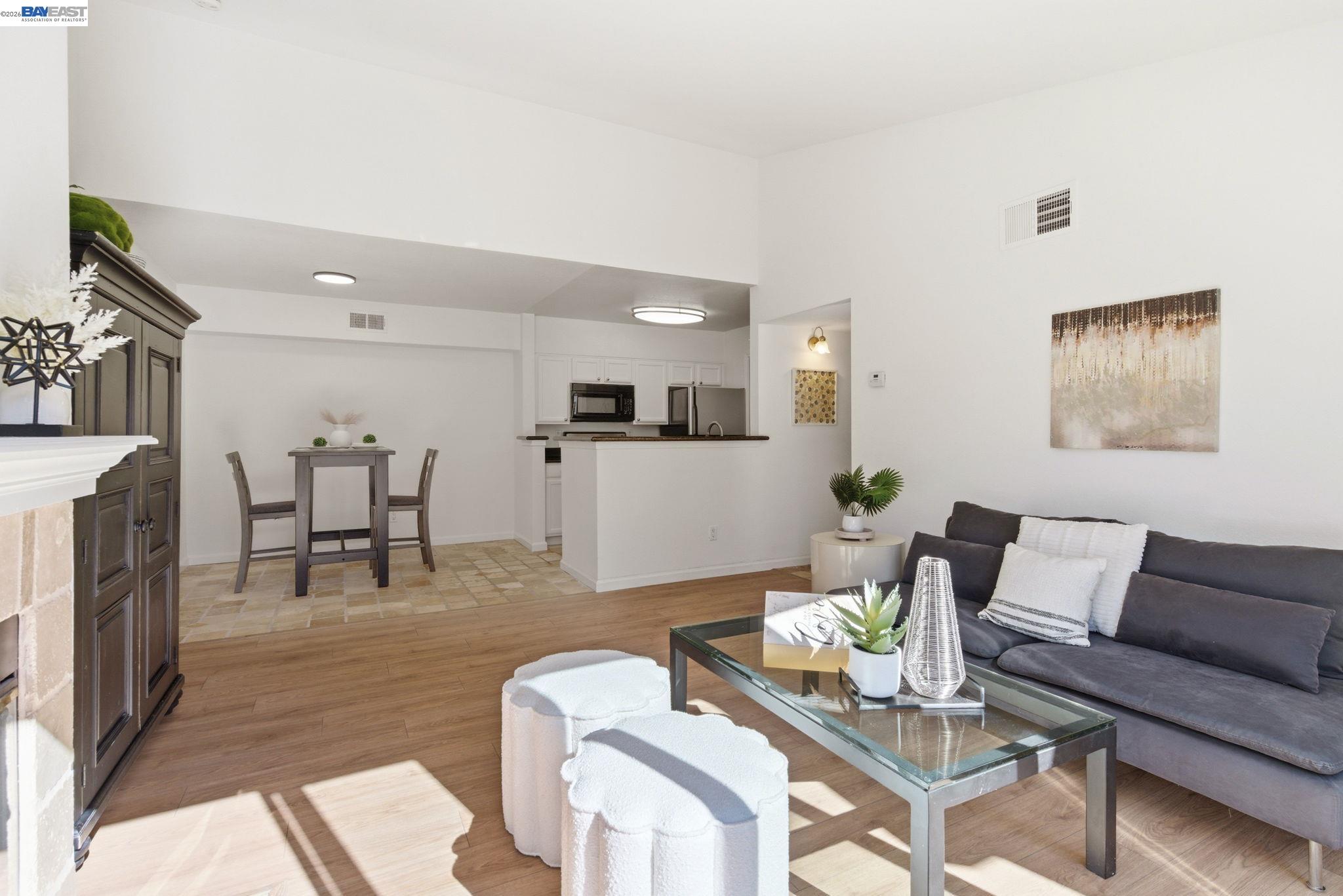 Photo #14: 41128767 Listing: Photo #14