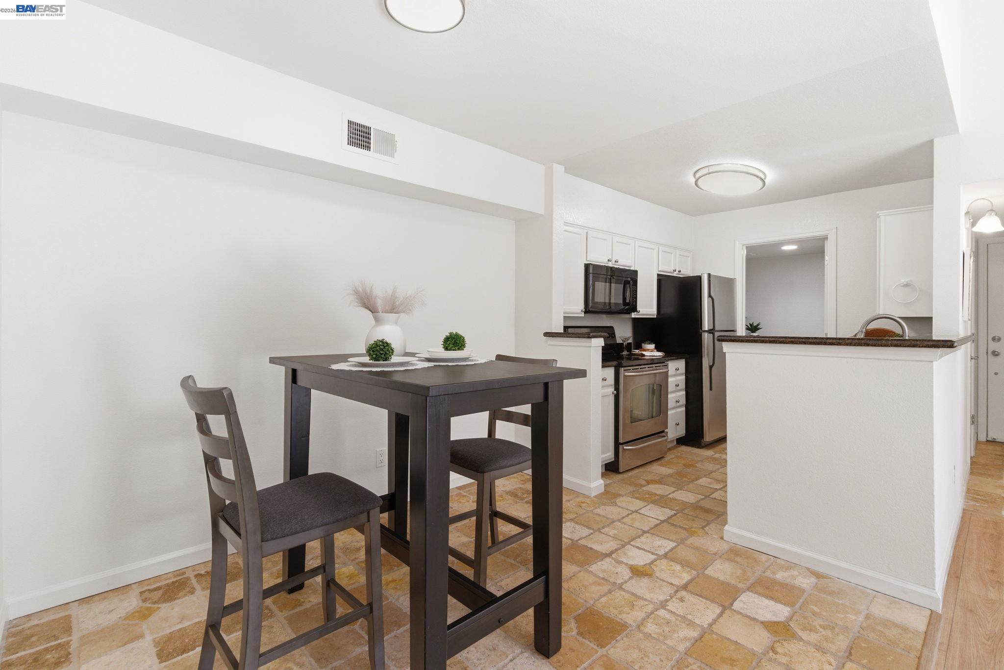 Photo #17: 41128767 Listing: Photo #17