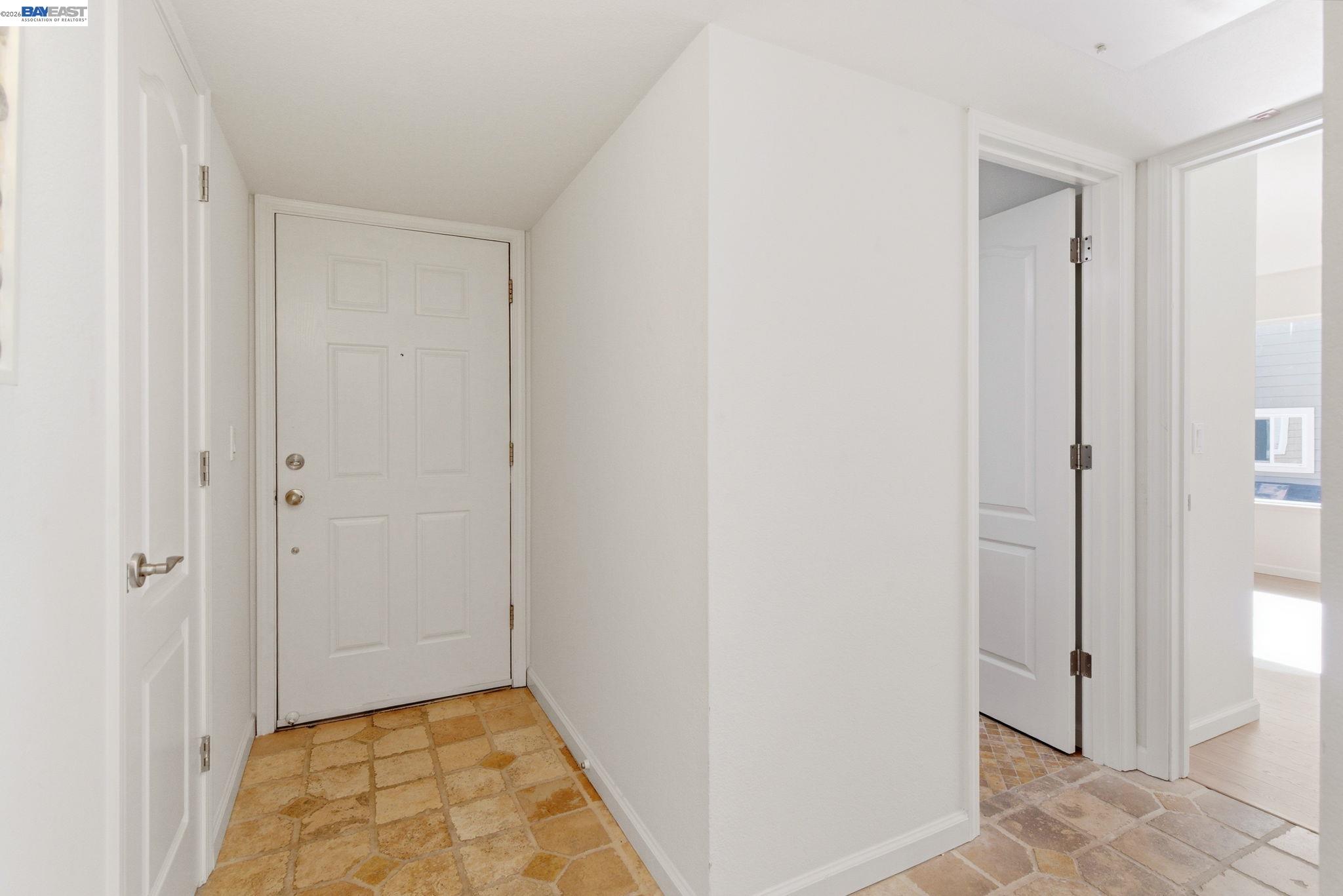 Photo #7: 41128767 Listing: Photo #7