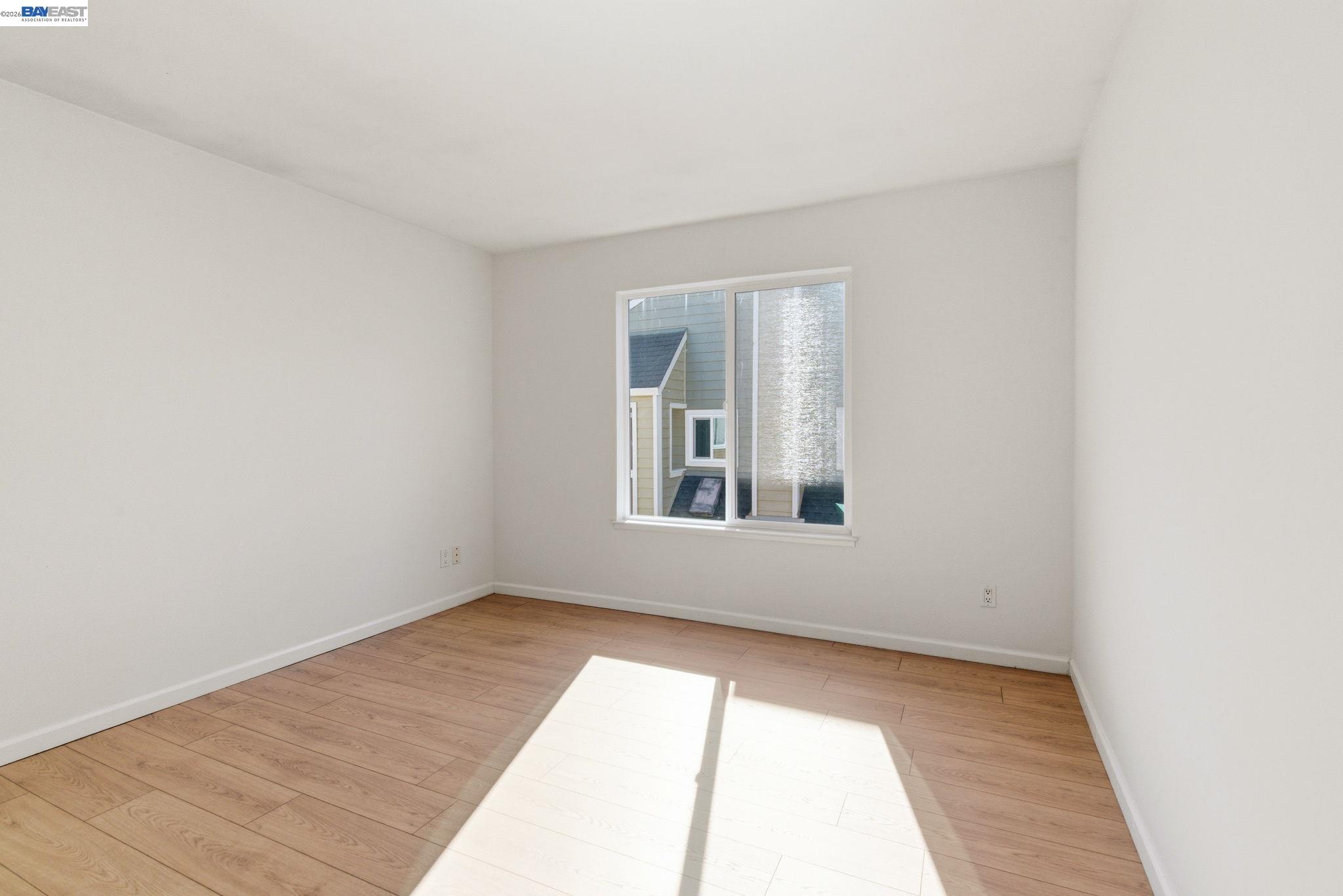 Photo #9: 41128767 Listing: Photo #9