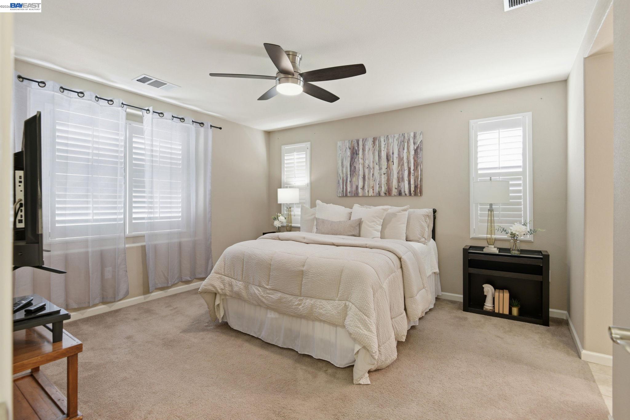 Photo #12: 41128768 Listing: Photo #12