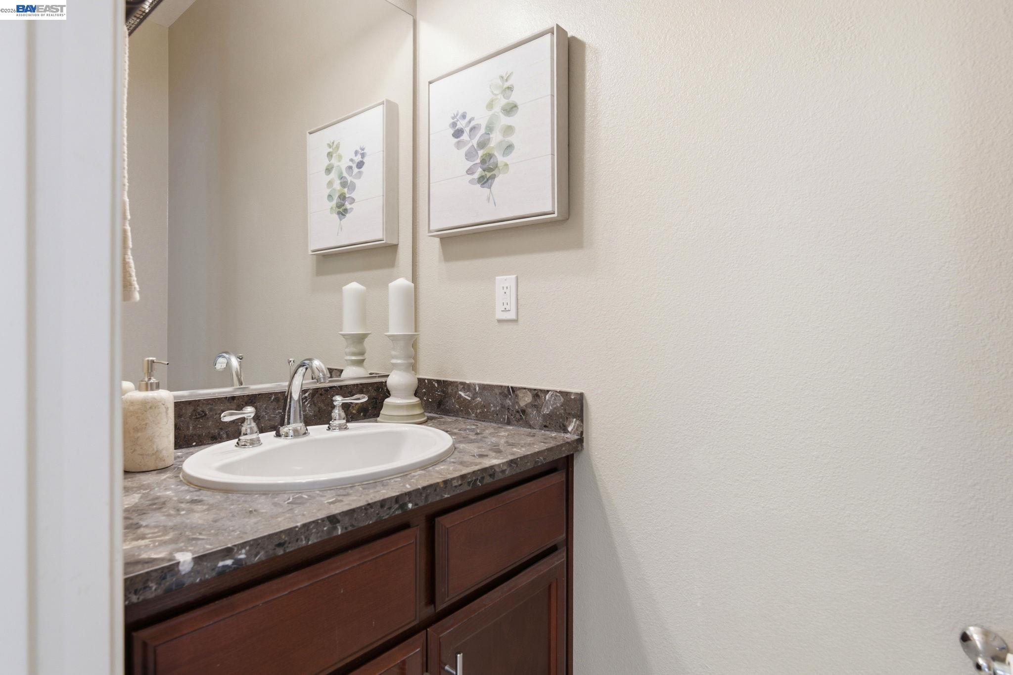 Photo #15: 41128768 Listing: Photo #15