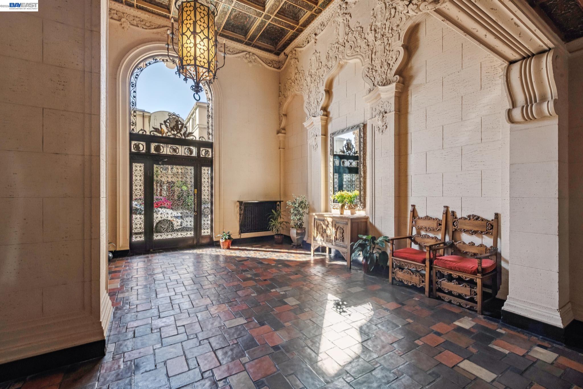 Photo #6: 41128769 Listing: Photo #6