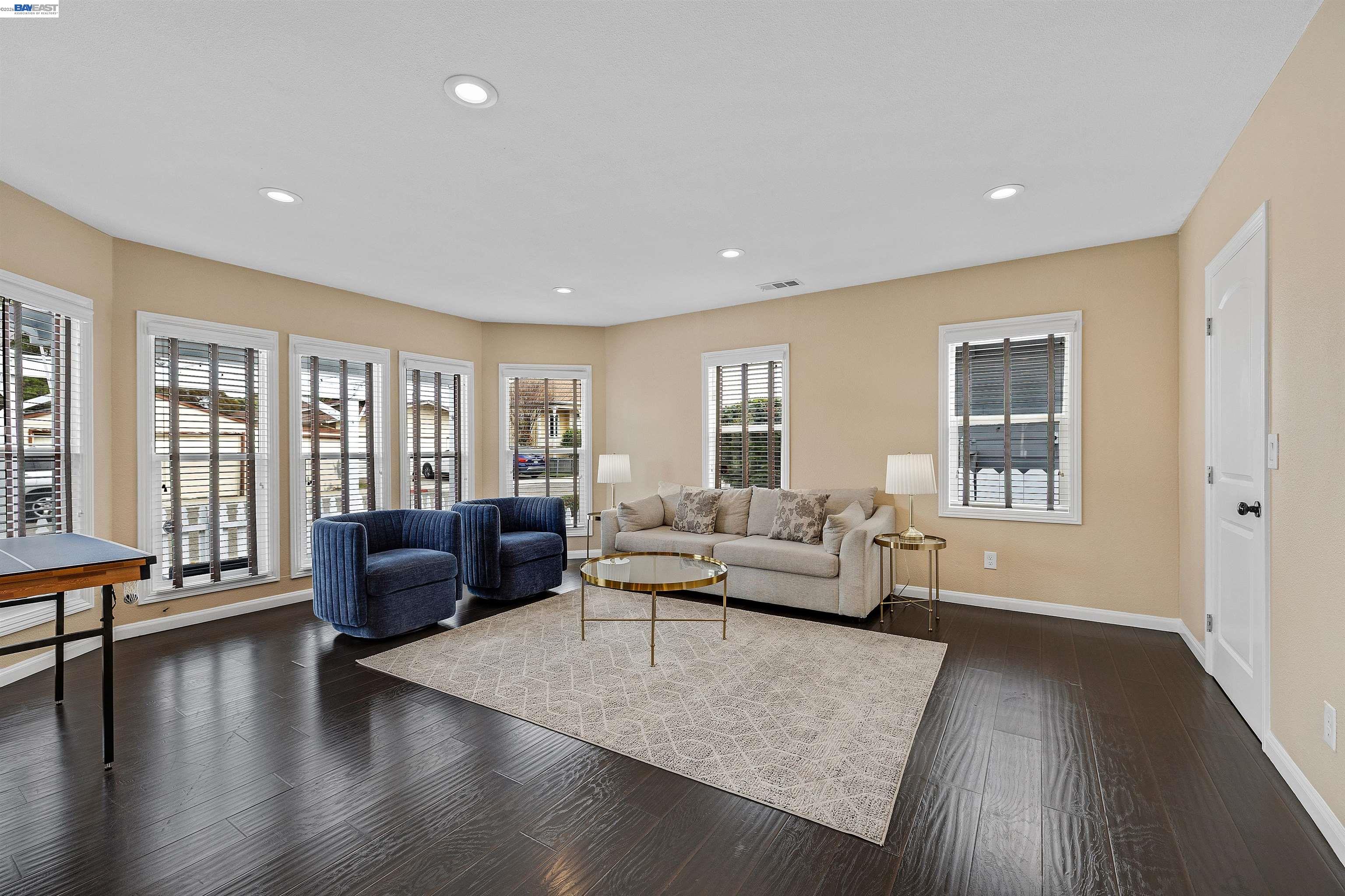 Detail Gallery Image 11 of 43 For 3710 Smith, Union City,  CA 94587 - 4 Beds | 2 Baths