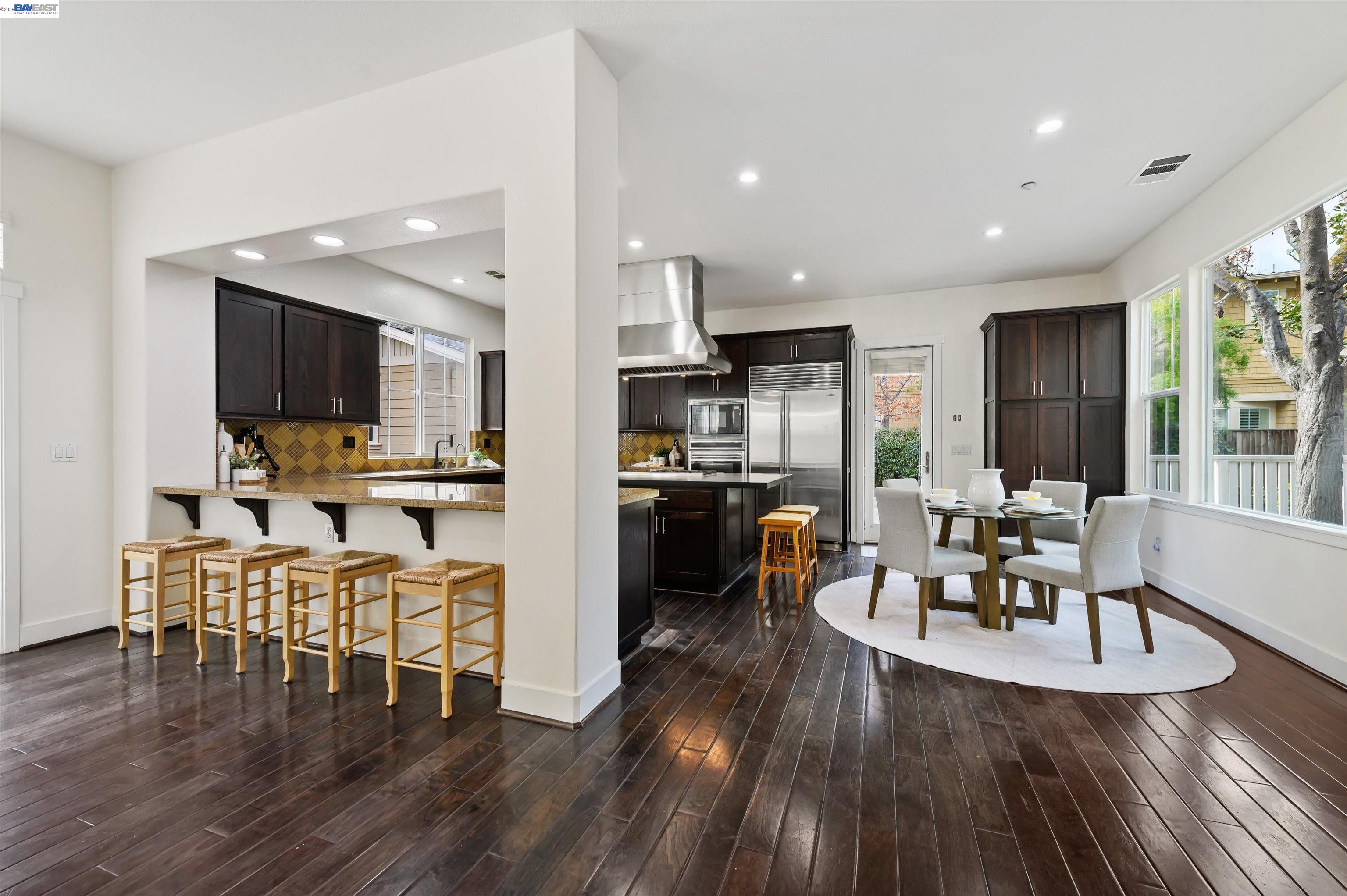 Detail Gallery Image 7 of 35 For 5454 Stockton Loop, Livermore,  CA 94550 - 5 Beds | 4 Baths