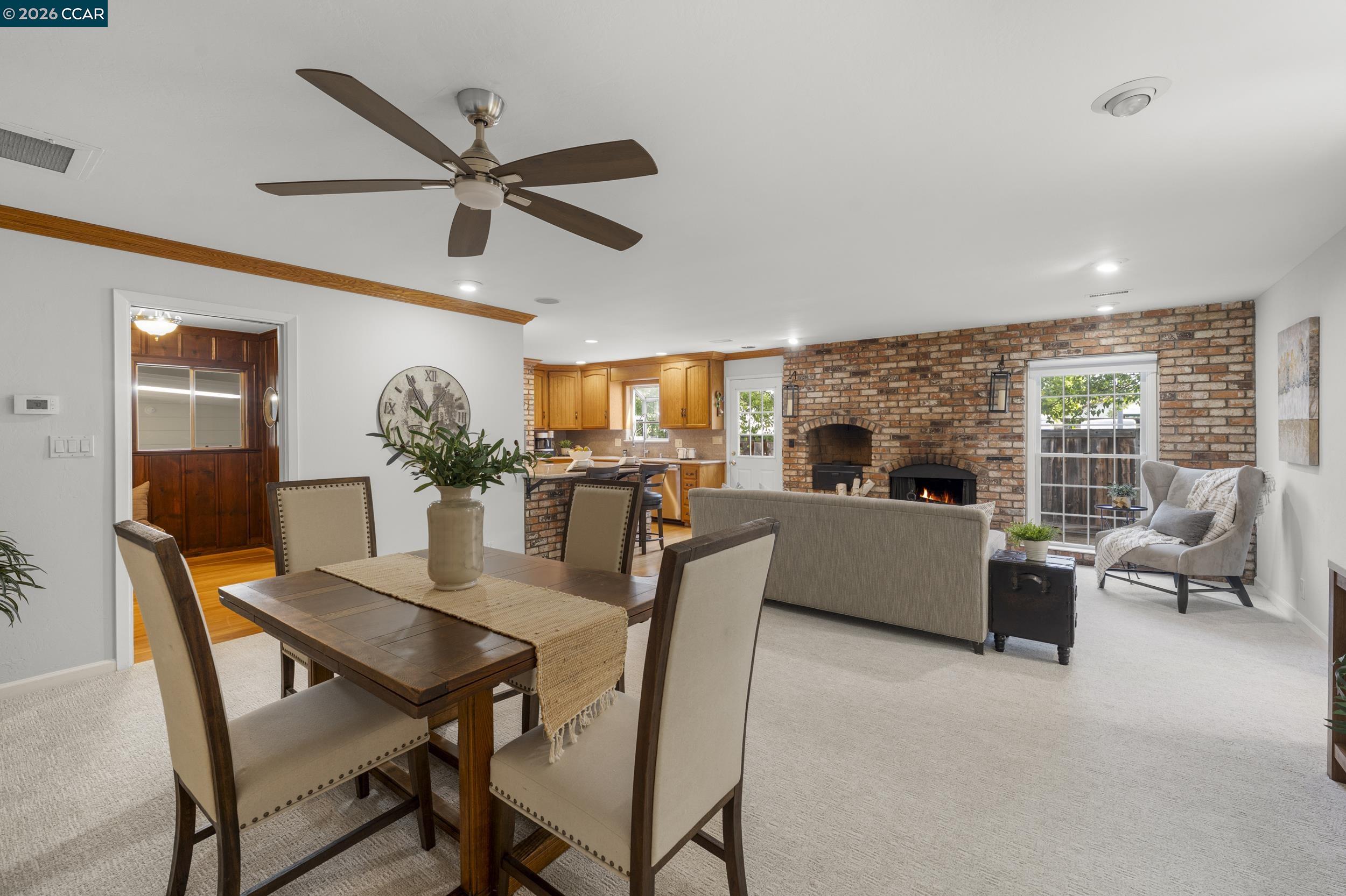 Detail Gallery Image 11 of 31 For 3366 Euclid Ave, Concord,  CA 94519 - 4 Beds | 3/1 Baths