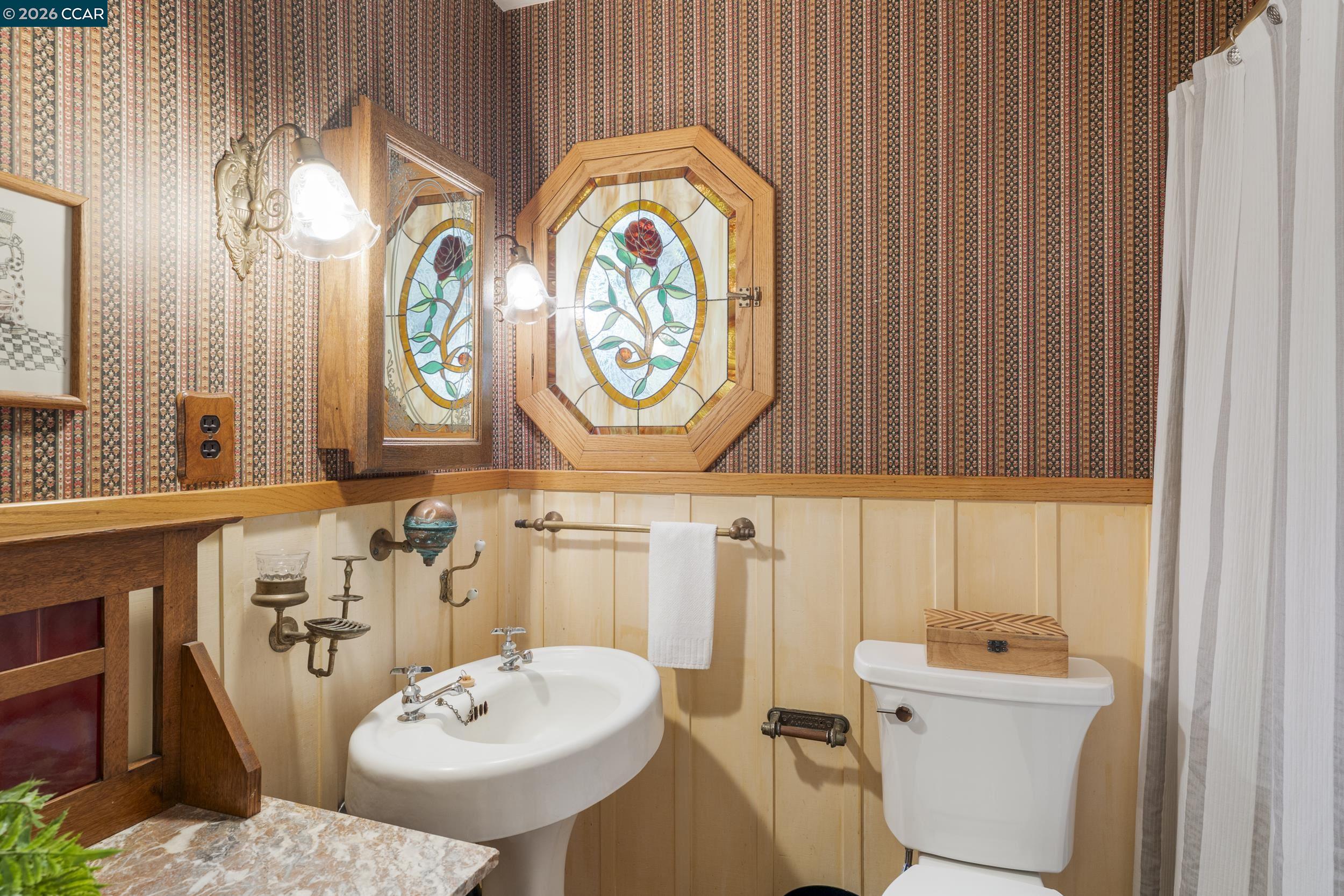 Detail Gallery Image 20 of 31 For 3366 Euclid Ave, Concord,  CA 94519 - 4 Beds | 3/1 Baths