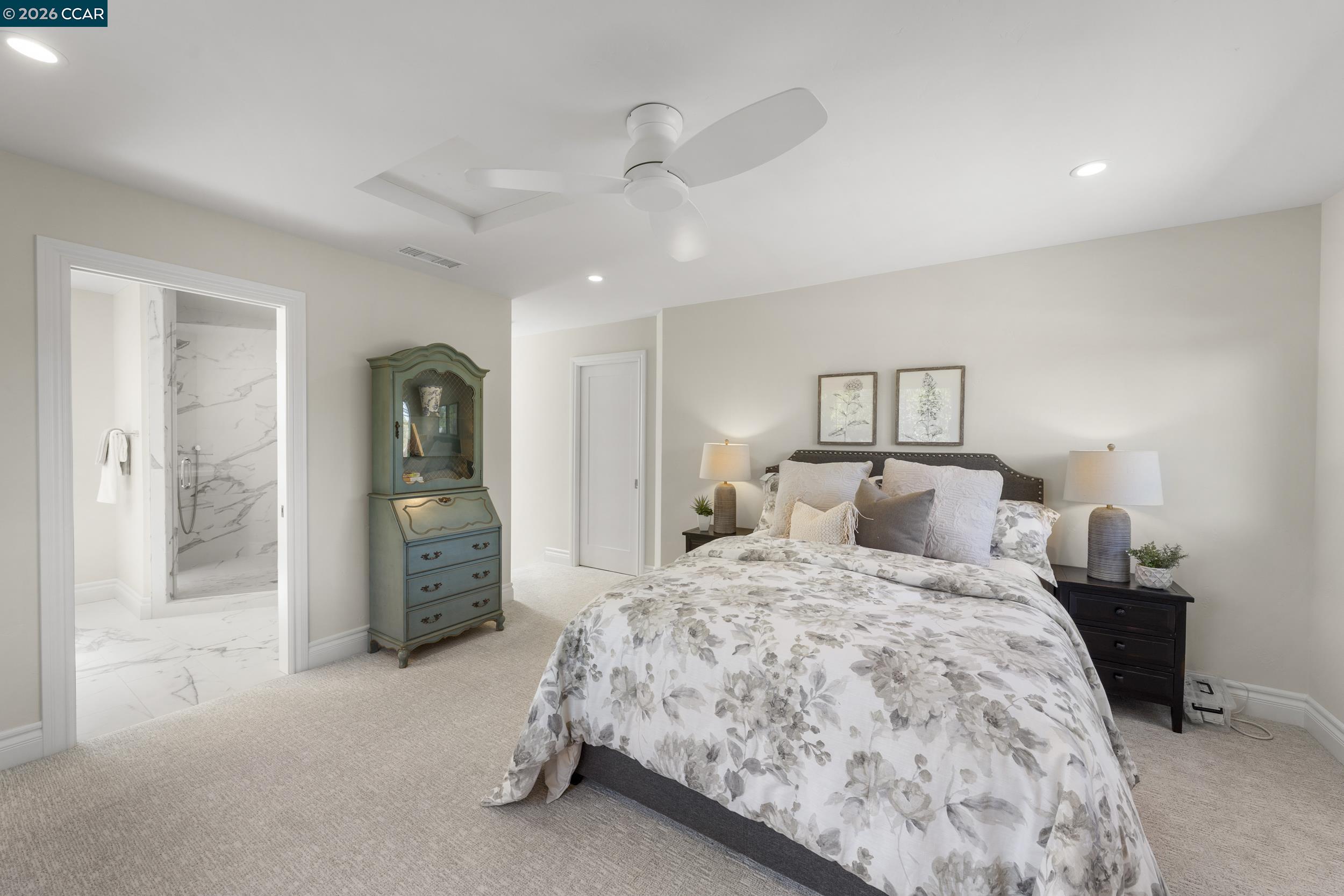 Detail Gallery Image 25 of 31 For 3366 Euclid Ave, Concord,  CA 94519 - 4 Beds | 3/1 Baths