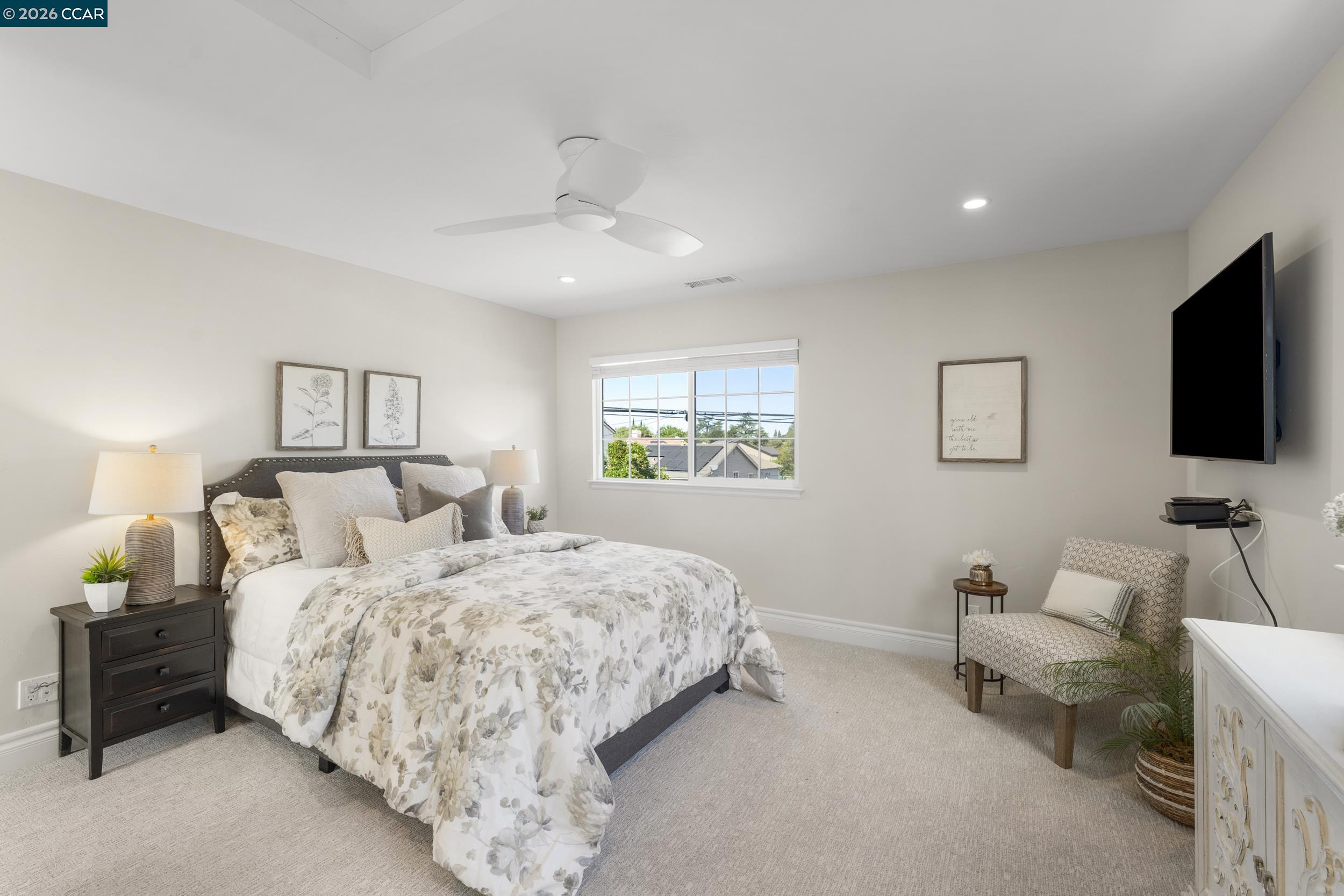 Detail Gallery Image 26 of 31 For 3366 Euclid Ave, Concord,  CA 94519 - 4 Beds | 3/1 Baths