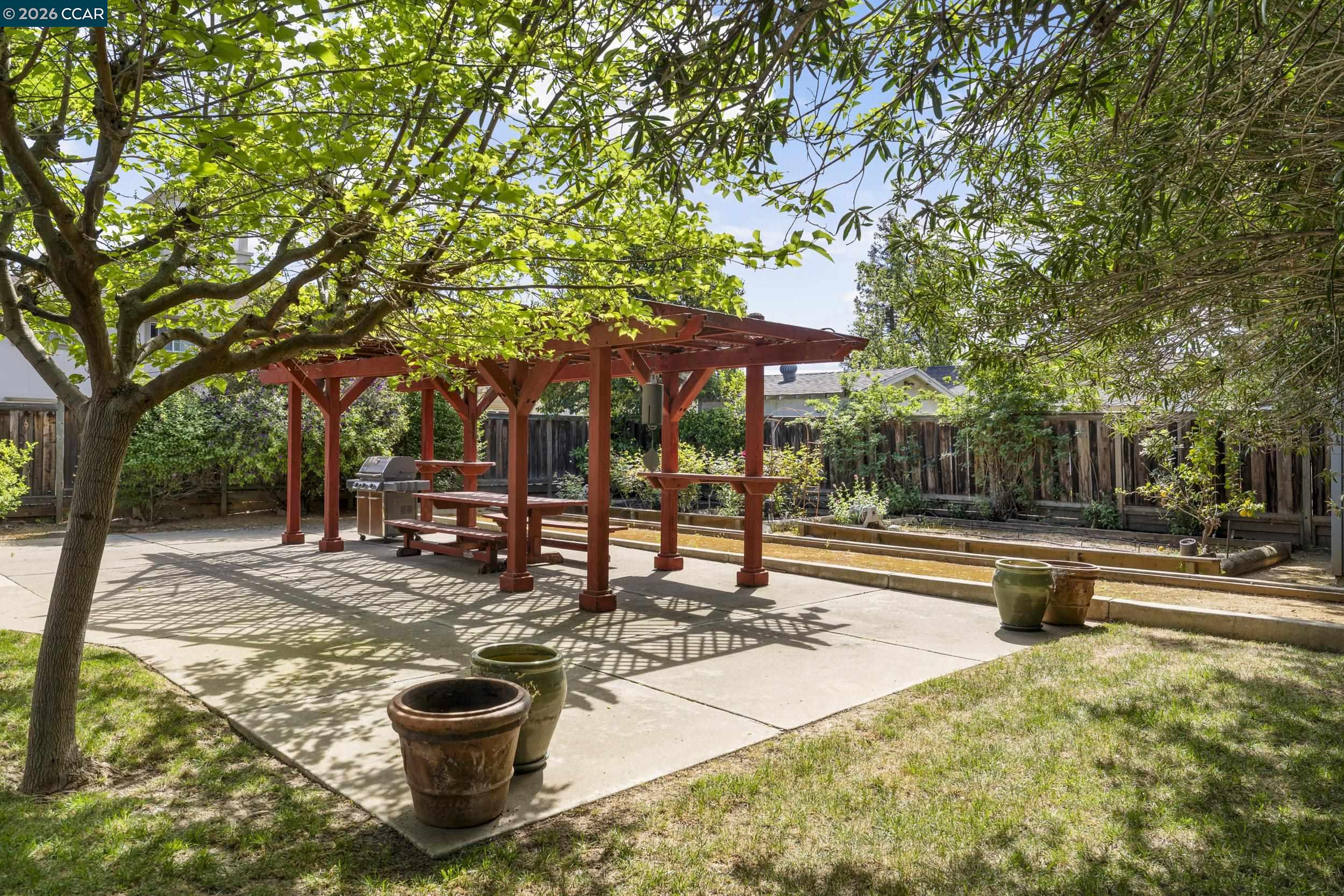 Detail Gallery Image 30 of 31 For 3366 Euclid Ave, Concord,  CA 94519 - 4 Beds | 3/1 Baths