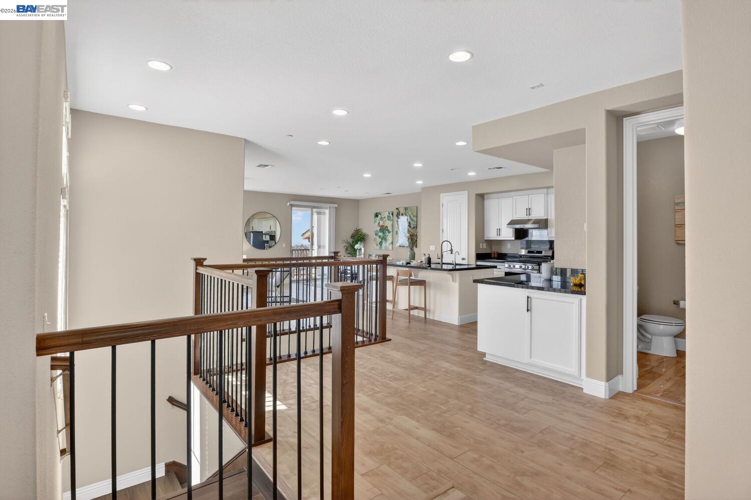 Photo #5: 41128776 Listing: Photo #5