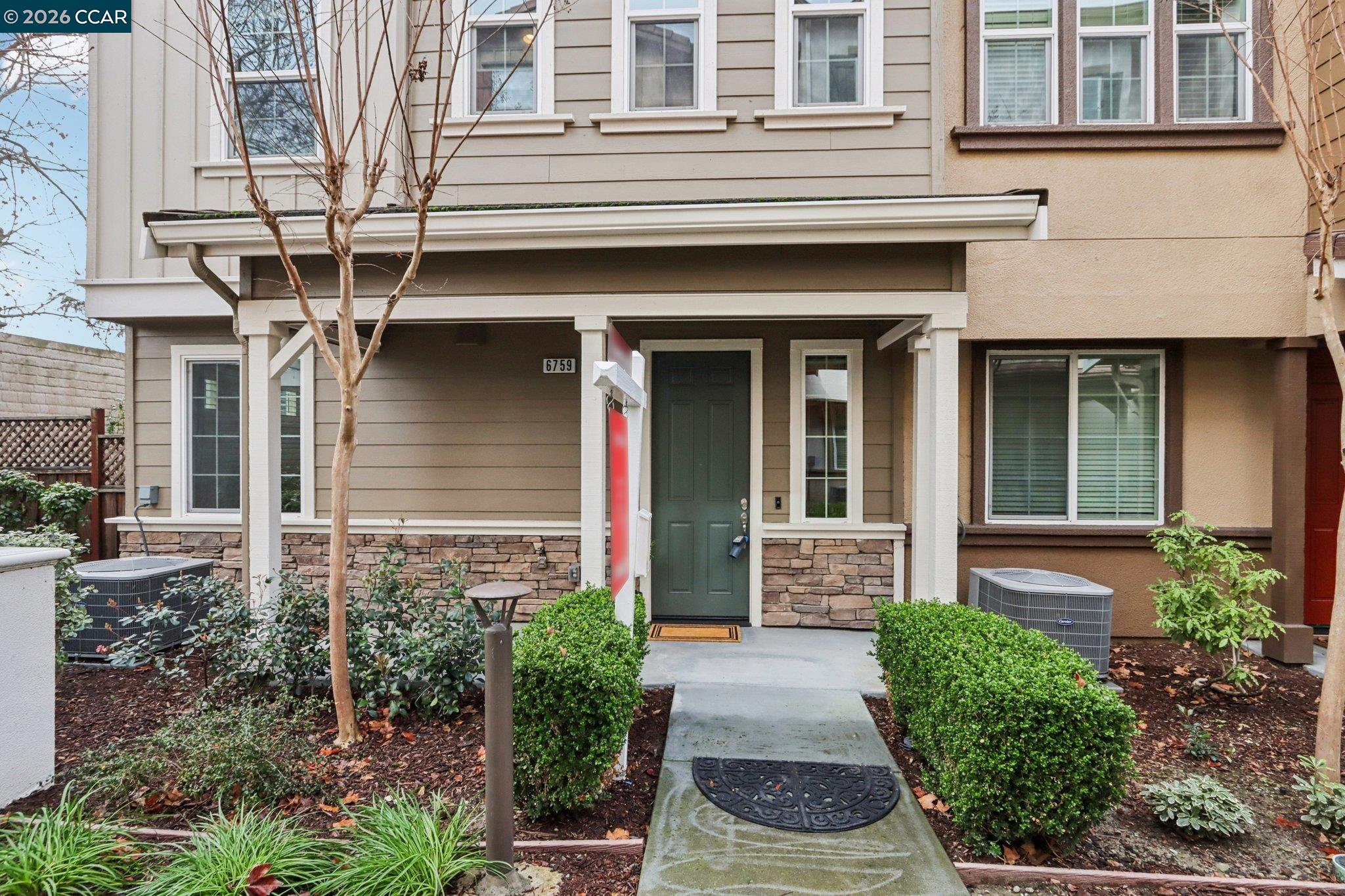 Photo #2: 41128777 Listing: Photo #2