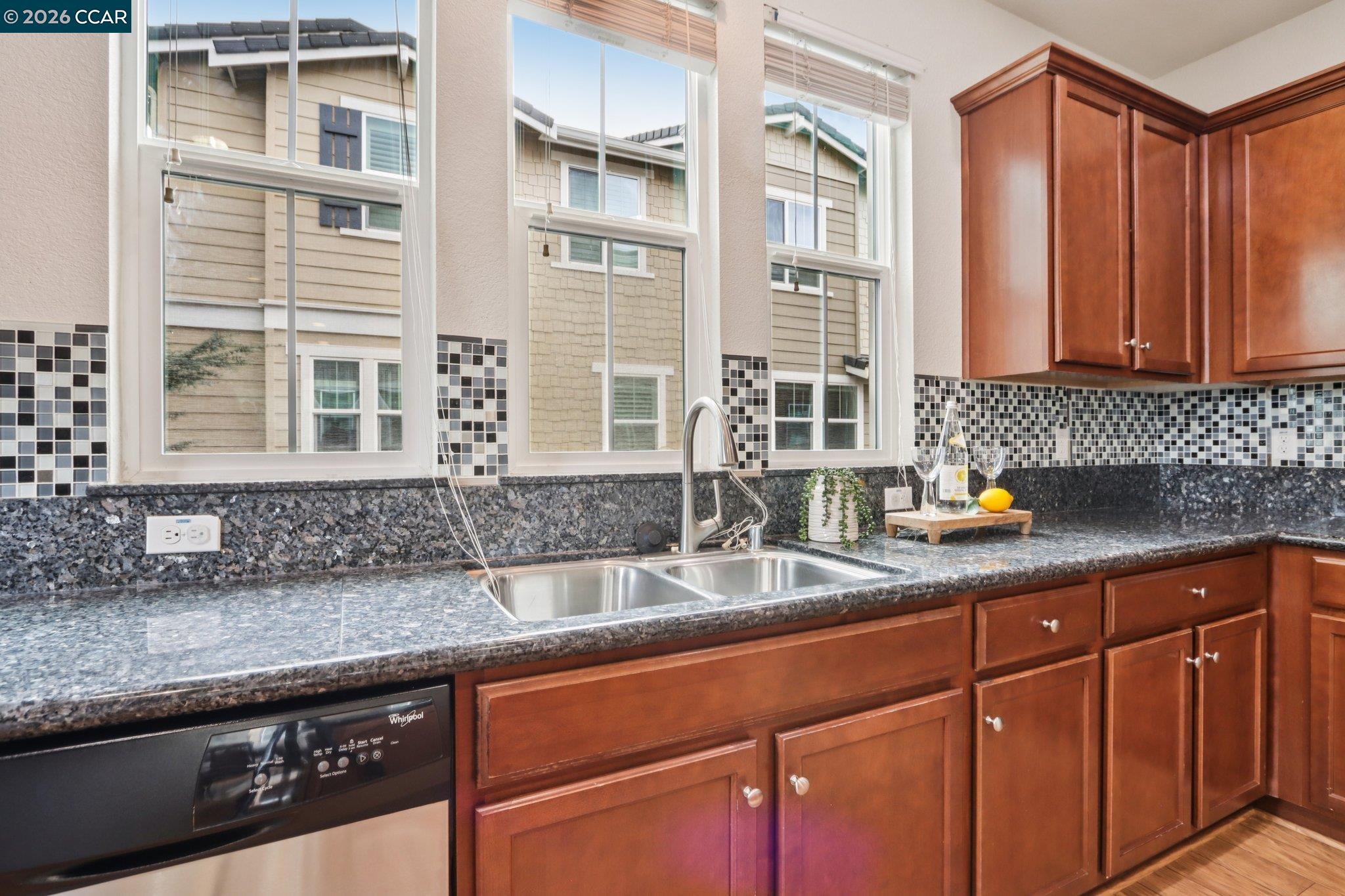 Photo #15: 41128777 Listing: Photo #15