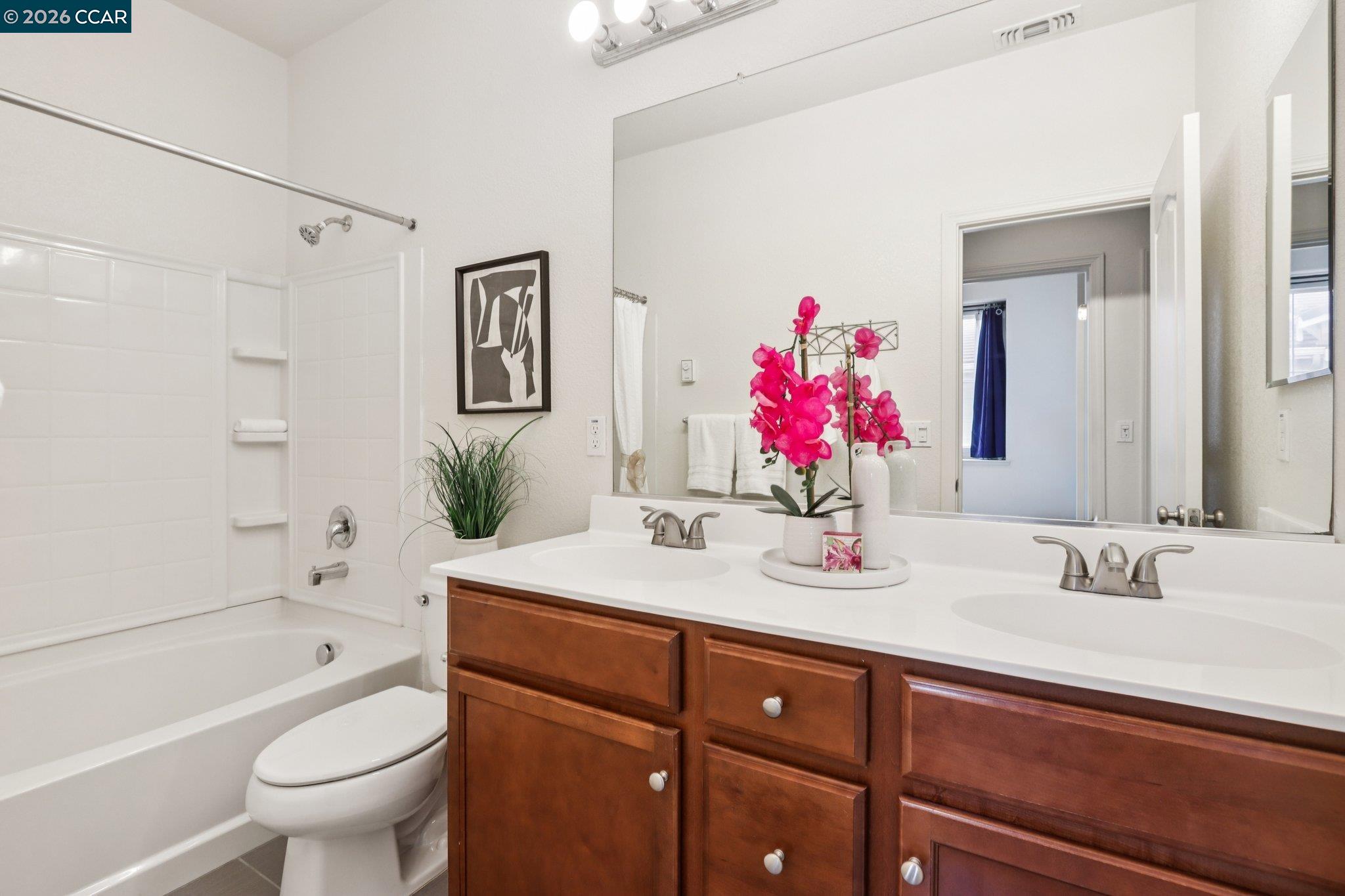 Photo #23: 41128777 Listing: Photo #23