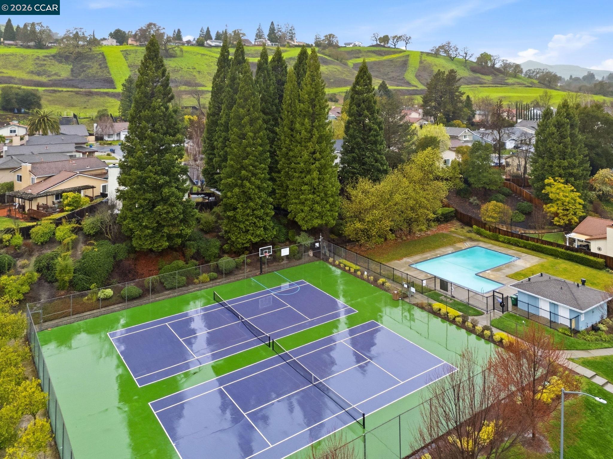 Detail Gallery Image 43 of 50 For 2824 Sombrero Cir, San Ramon,  CA 94583 - 4 Beds | 3 Baths