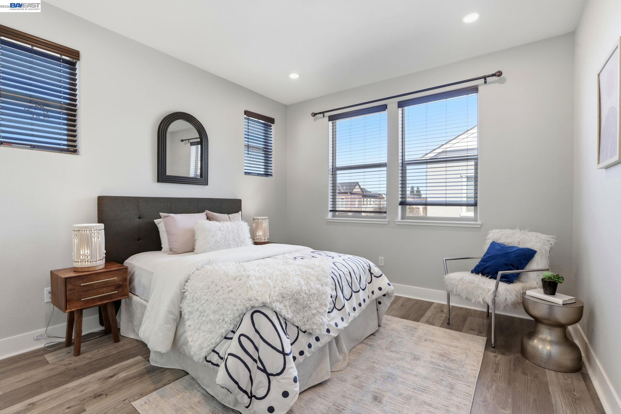 Detail Gallery Image 25 of 56 For 1380 Brookline Loop, Pleasanton,  CA 94566 - 3 Beds | 2/2 Baths