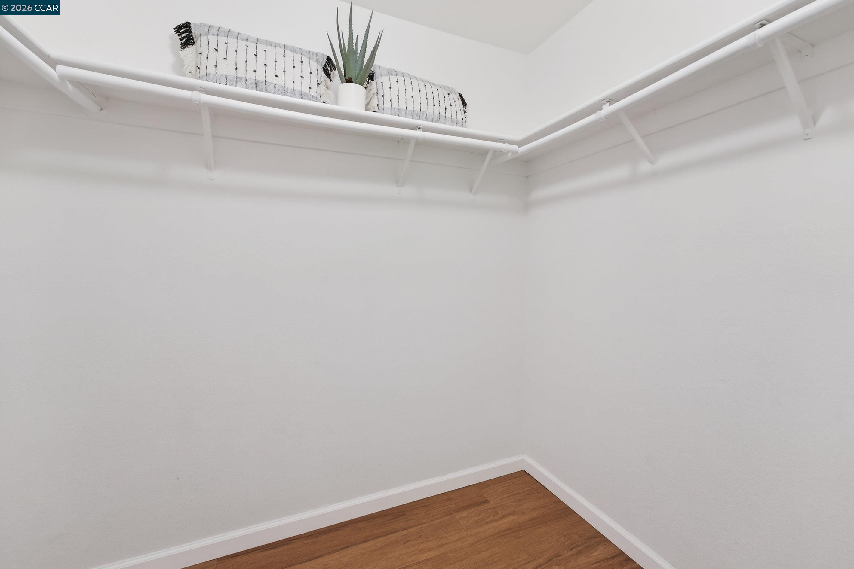 Photo #17: 41128784 Listing: Photo #17