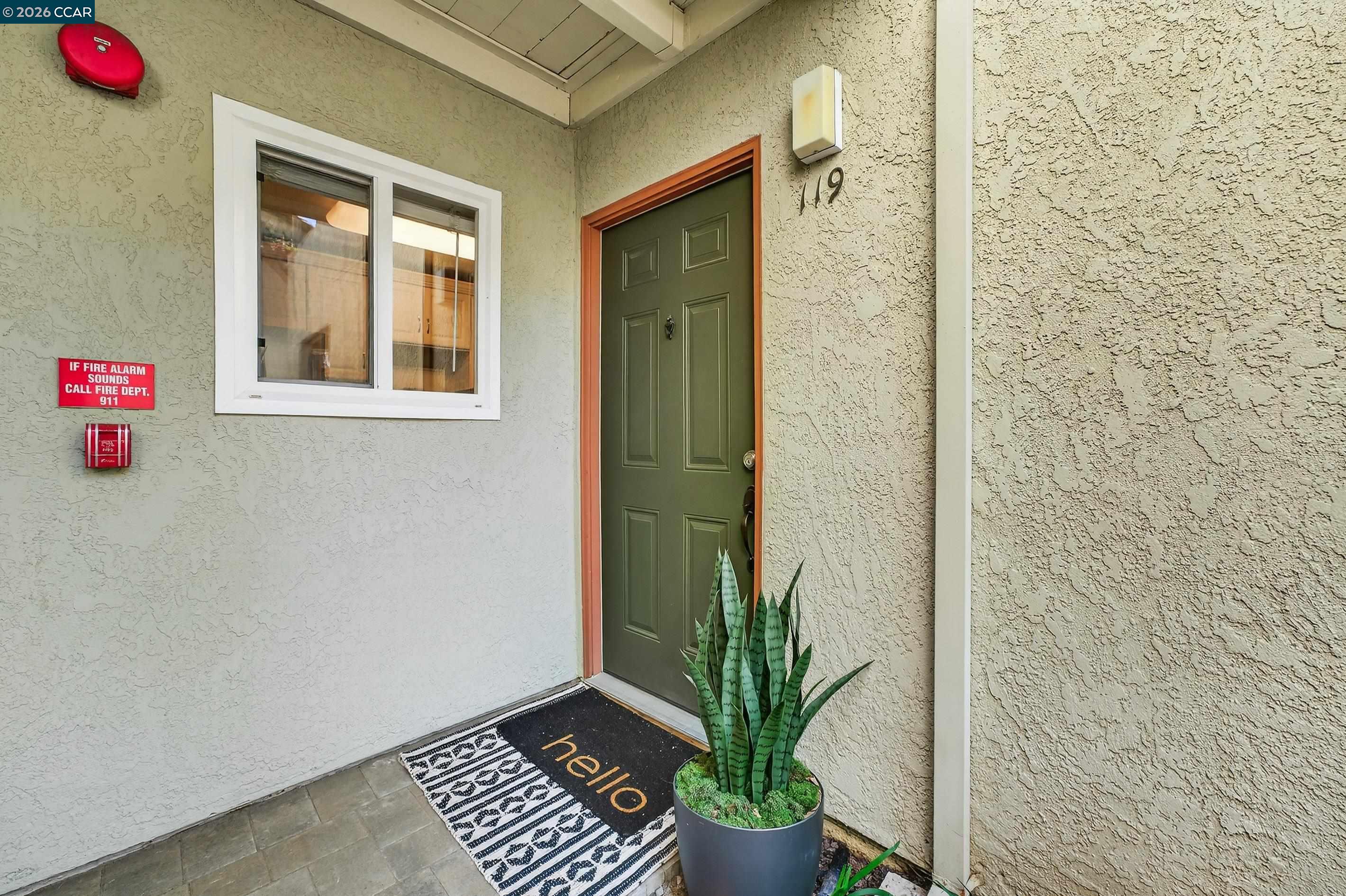 Photo #3: 41128784 Listing: Photo #3
